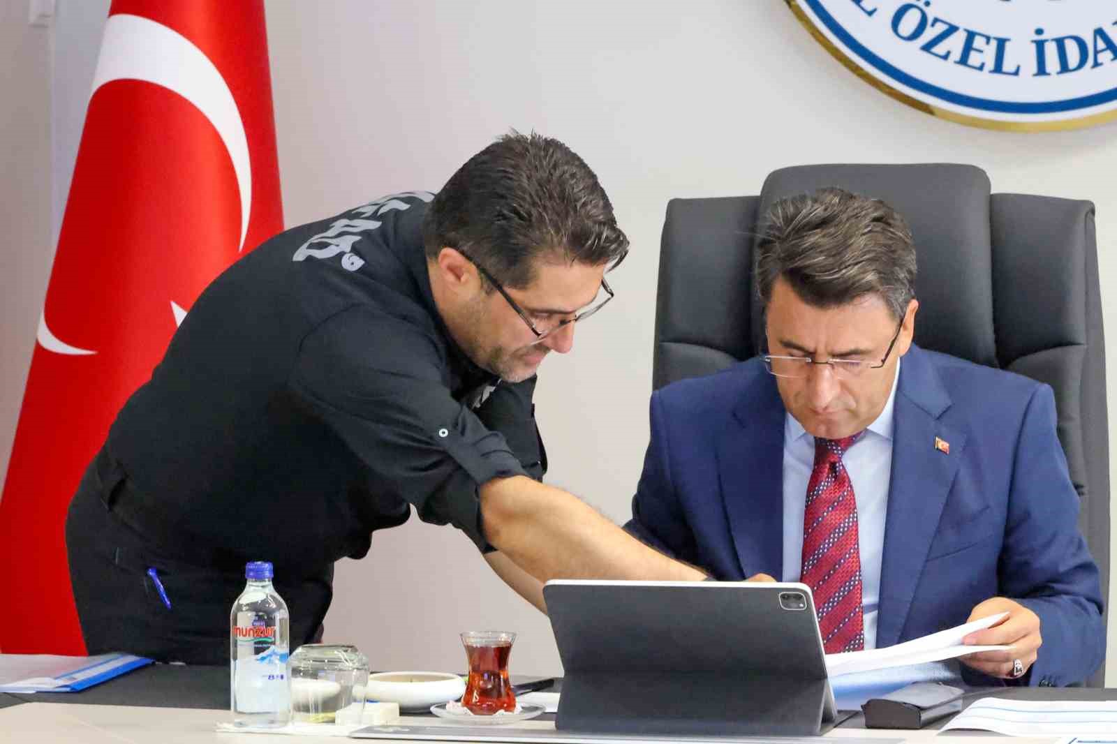 Kırsal konutların yüzde 75’inin yıl sonuna kadar teslim edilmesi hedefleniyor