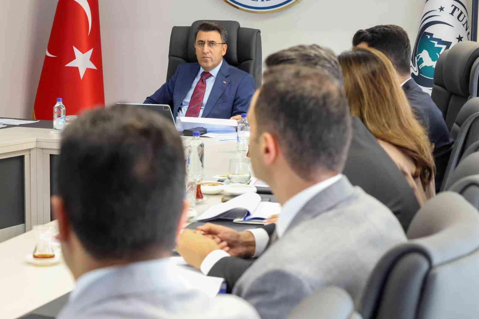 Kırsal konutların yüzde 75’inin yıl sonuna kadar teslim edilmesi hedefleniyor