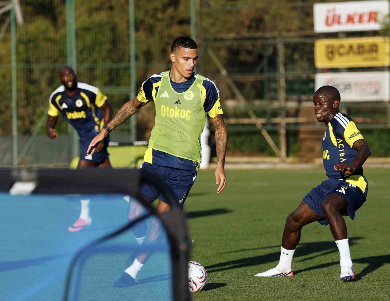 Fenerbahçe’de Beşiktaş maçının hazırlıkları başladı