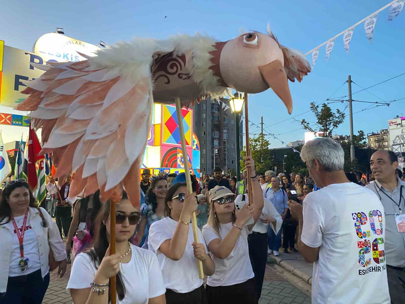 "Uluslararası Eskişehir Porsuk Festivali" coşkuyla başladı
