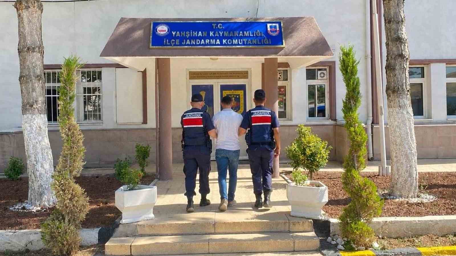 Kırıkkale’de emniyet ve jandarmadan operasyon: 4 tutuklama
