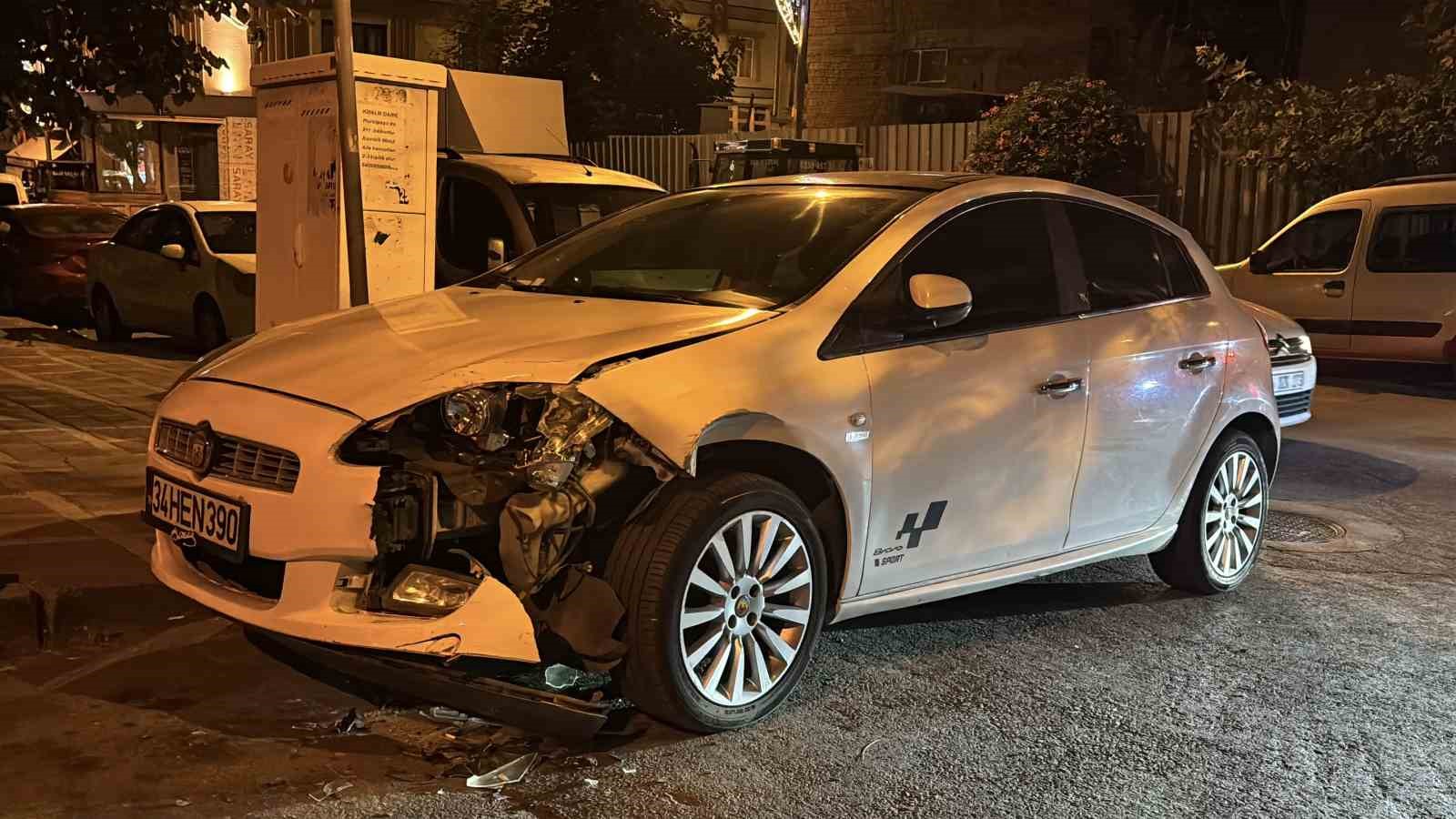 Bayrampaşa’da polisin ’dur’ ihtarına uymayan otomobil sürücüsü park halindeki araçlara çarptı: 1 gözaltı
