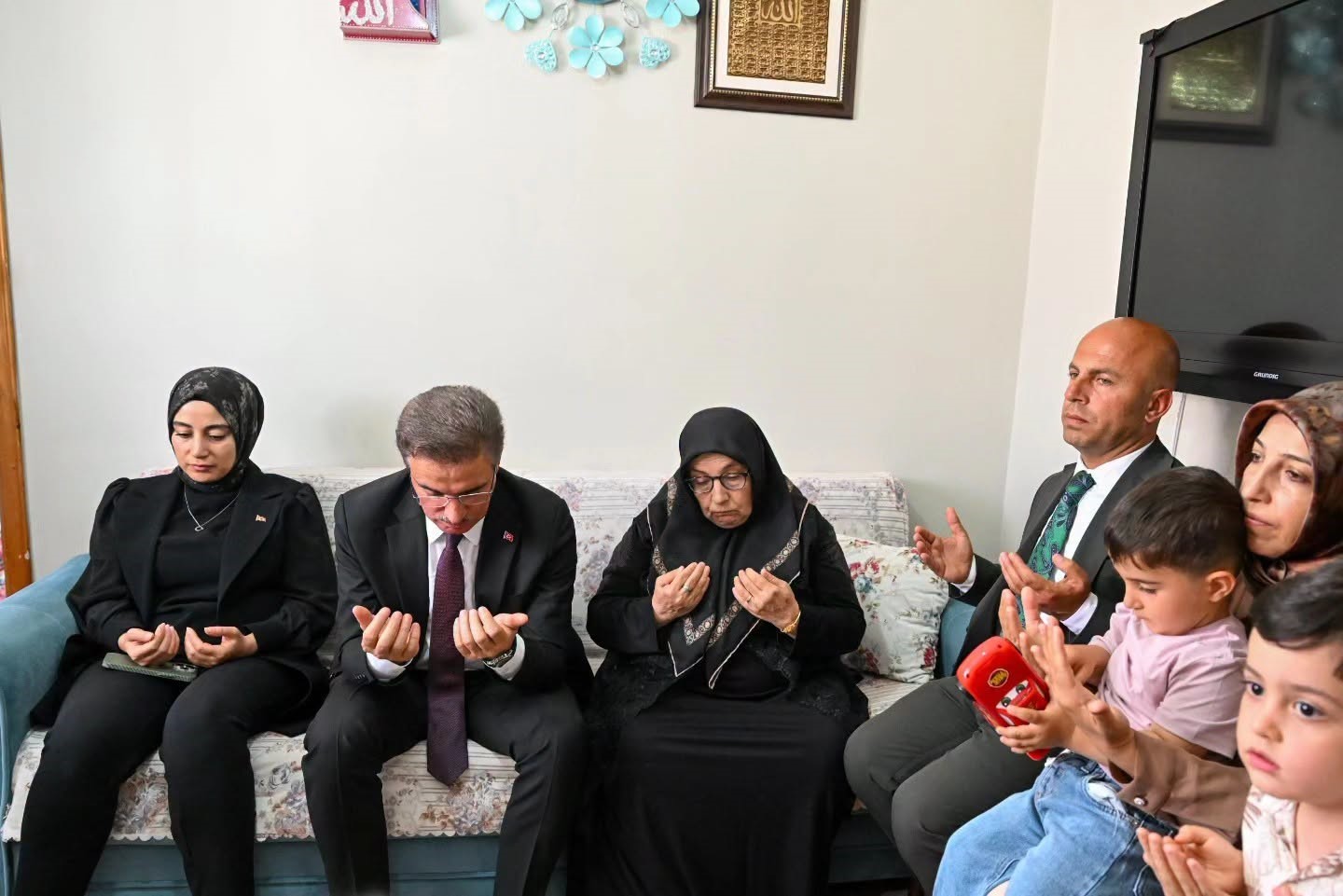 Şehit ailesi ve gaziye vefa