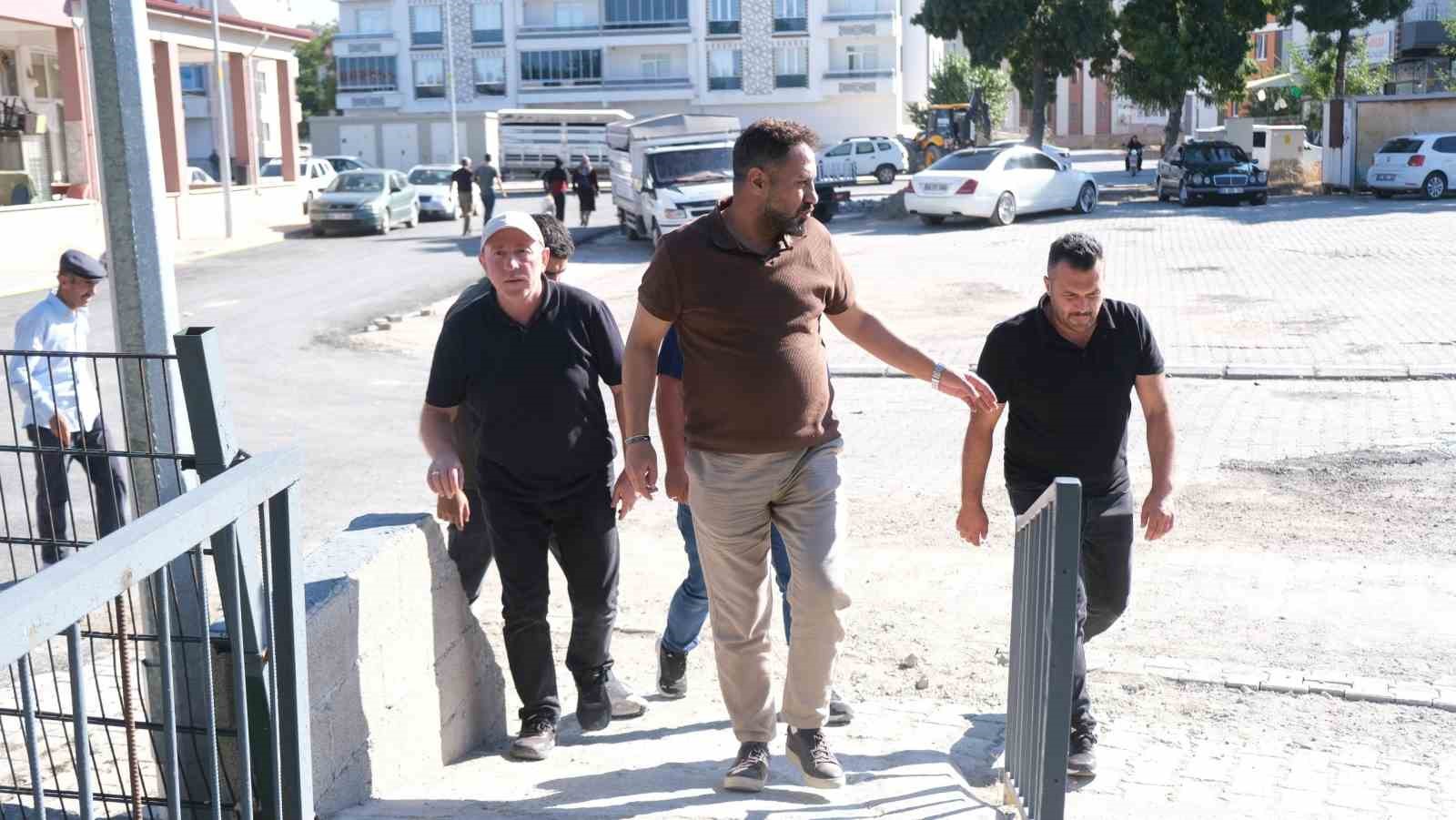 Başkan Ekinci sahadaki çalışmaları inceledi: "Daha iyisini yapmak için çalışıyoruz"