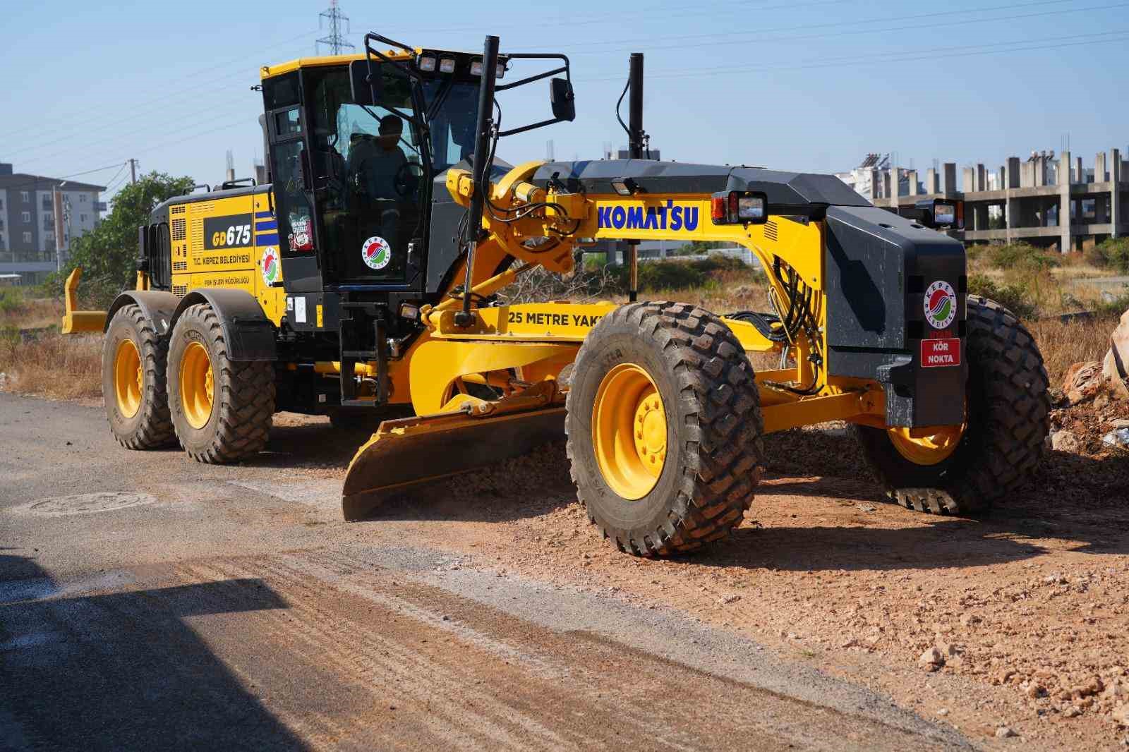 Baraj Mahallesi’nde yol çalışmaları hız kesmiyor