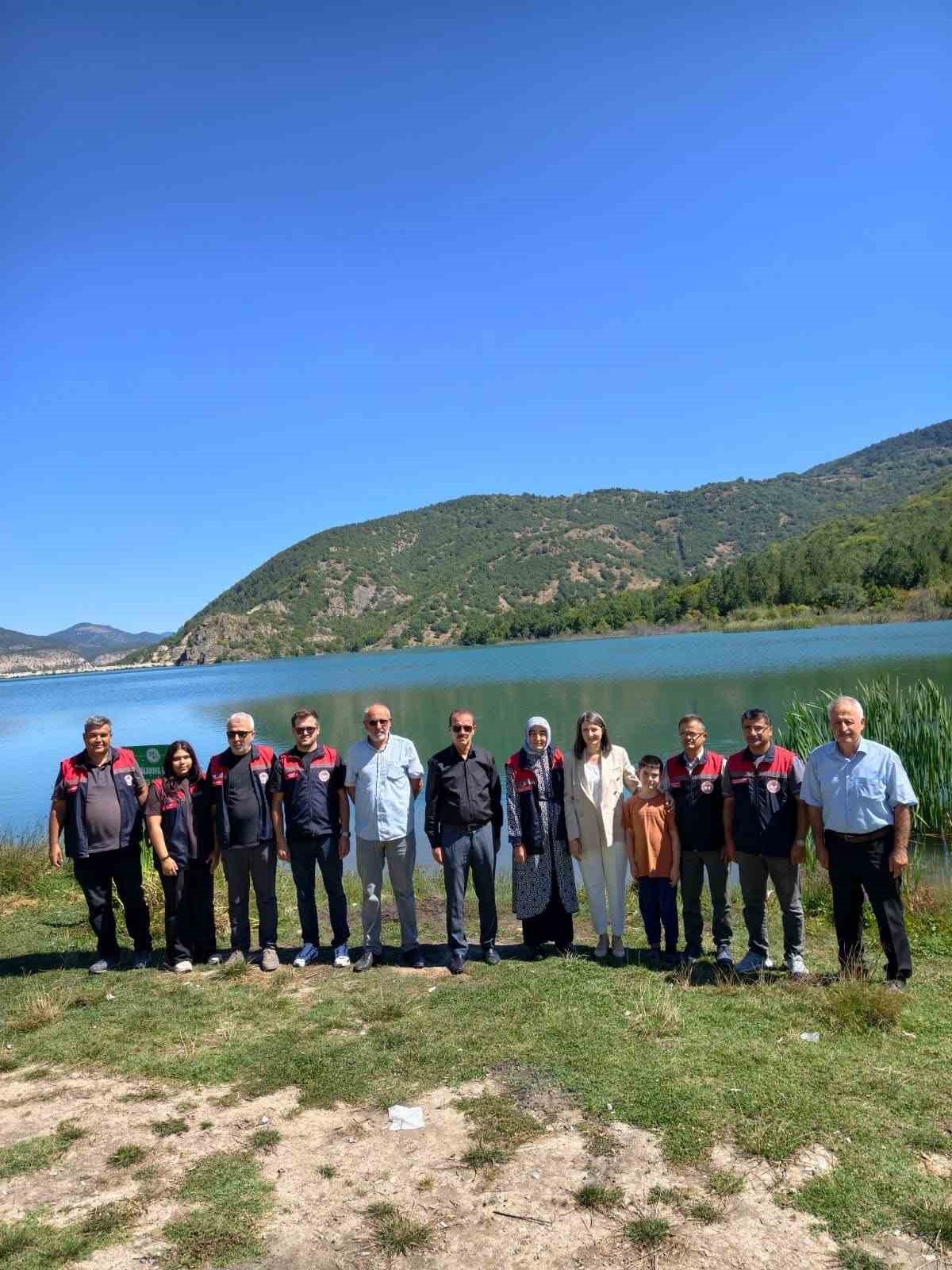 Karabük’teki göletlere 105 bin yavru balık bırakıldı