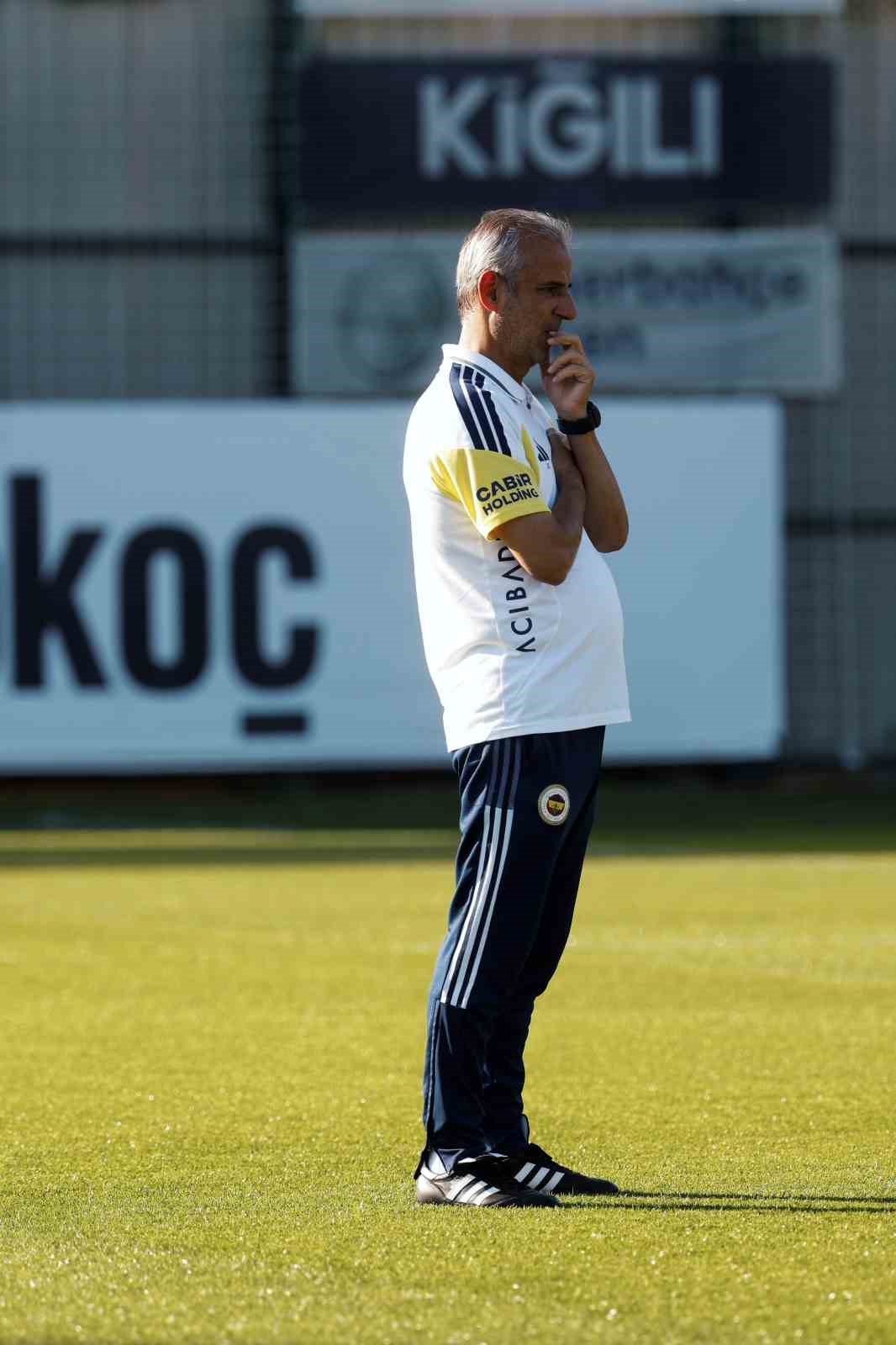 Fenerbahçe, Beşiktaş derbisinin hazırlıklarına devam etti