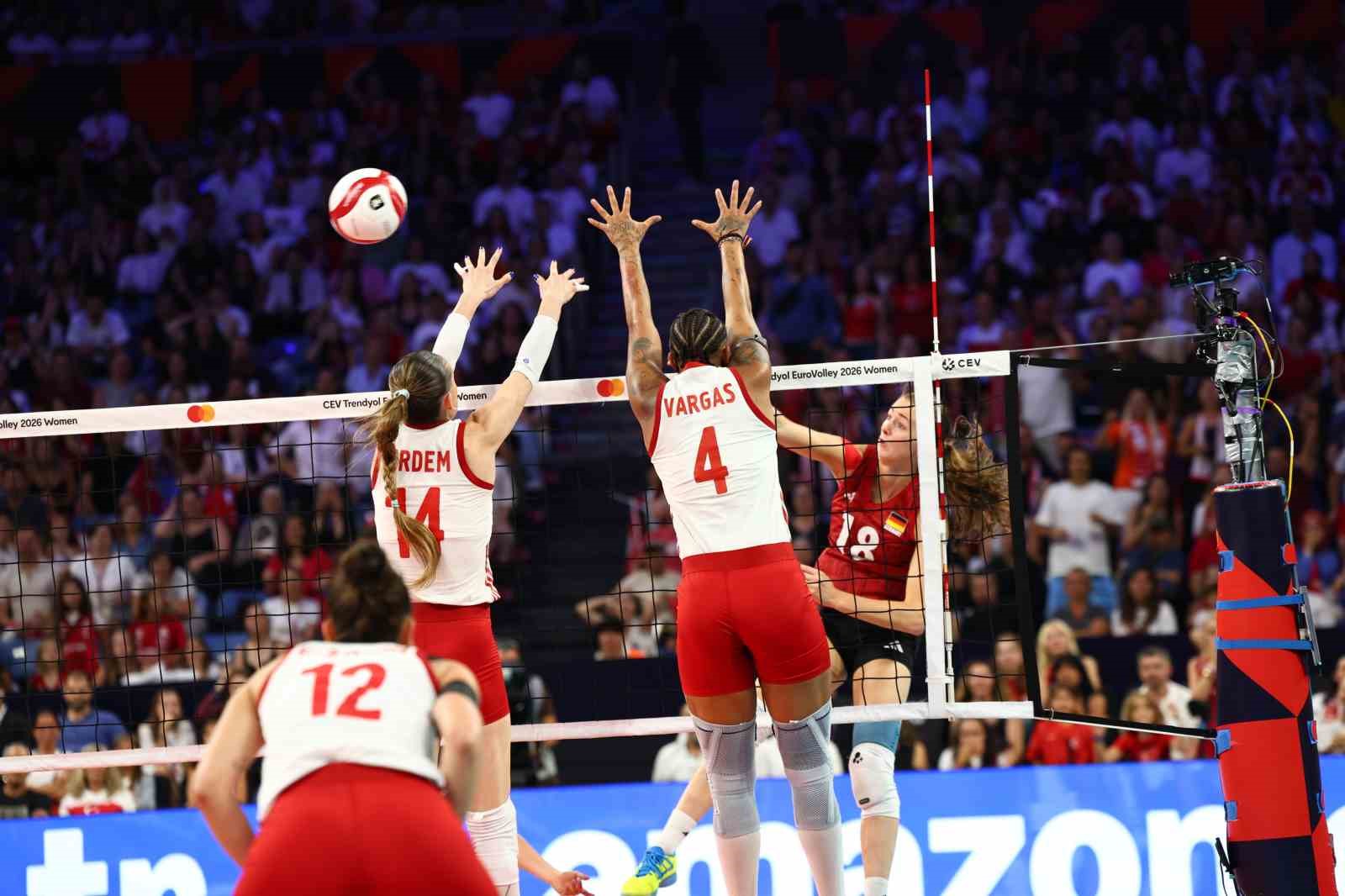 A Milli Kadın Voleybol Takımı, Avrupa Şampiyonası’nda yarı finale yükseldi