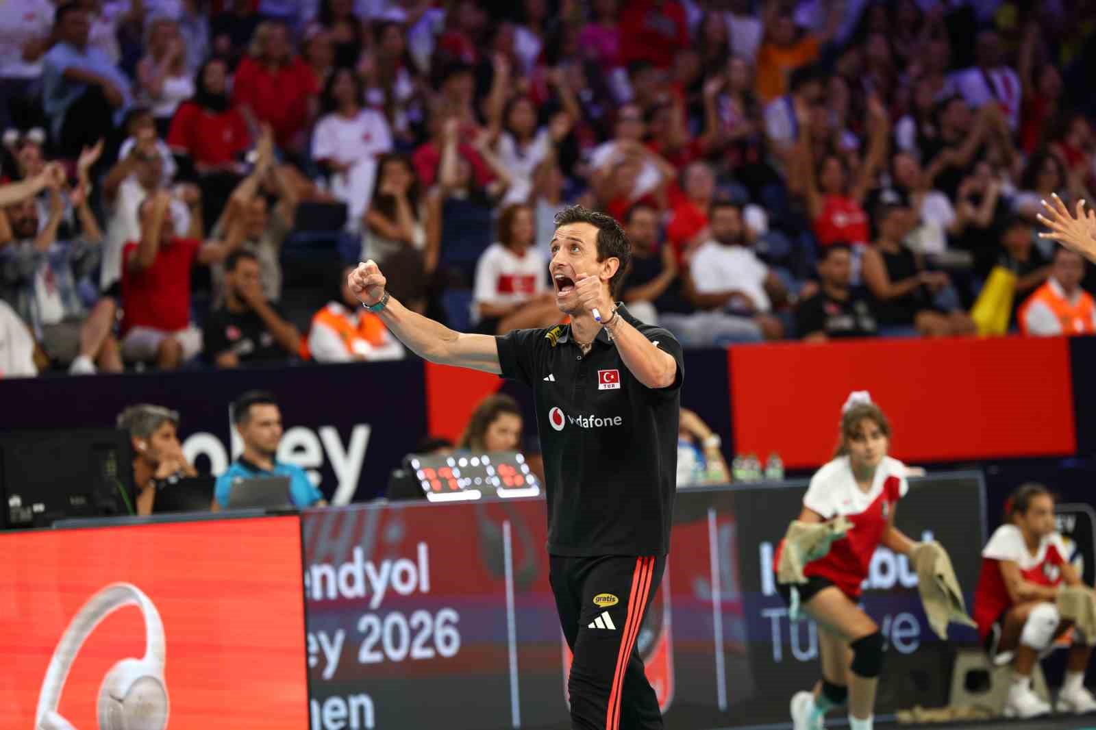 A Milli Kadın Voleybol Takımı, Avrupa Şampiyonası’nda yarı finale yükseldi
