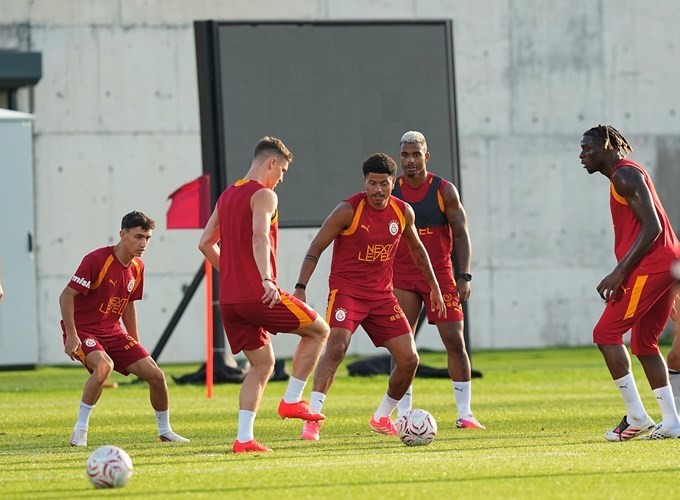 Galatasaray, Başakşehir maçının hazırlıklarını tamamladı