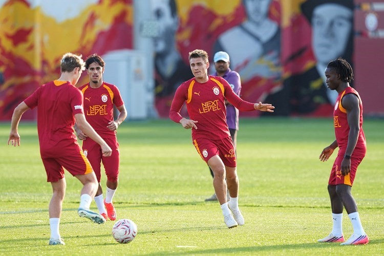 Galatasaray, Başakşehir maçının hazırlıklarını tamamladı