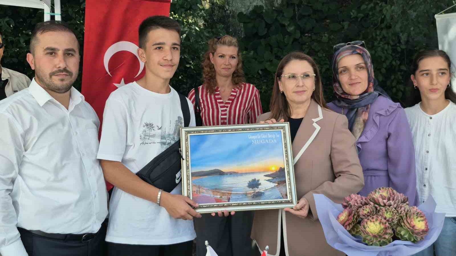Vali Arslan, Bartın’da fındık hasadına katıldı