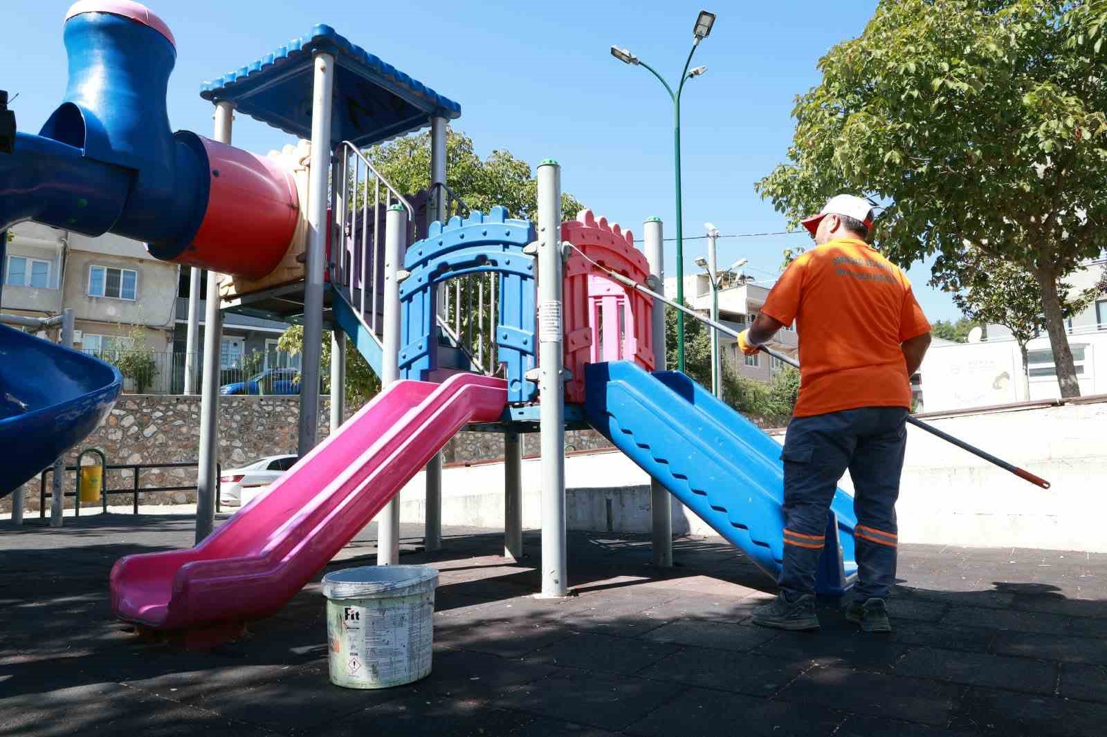 Osmangazi Belediyesi’nden parkları güzelleştiren dokunuş