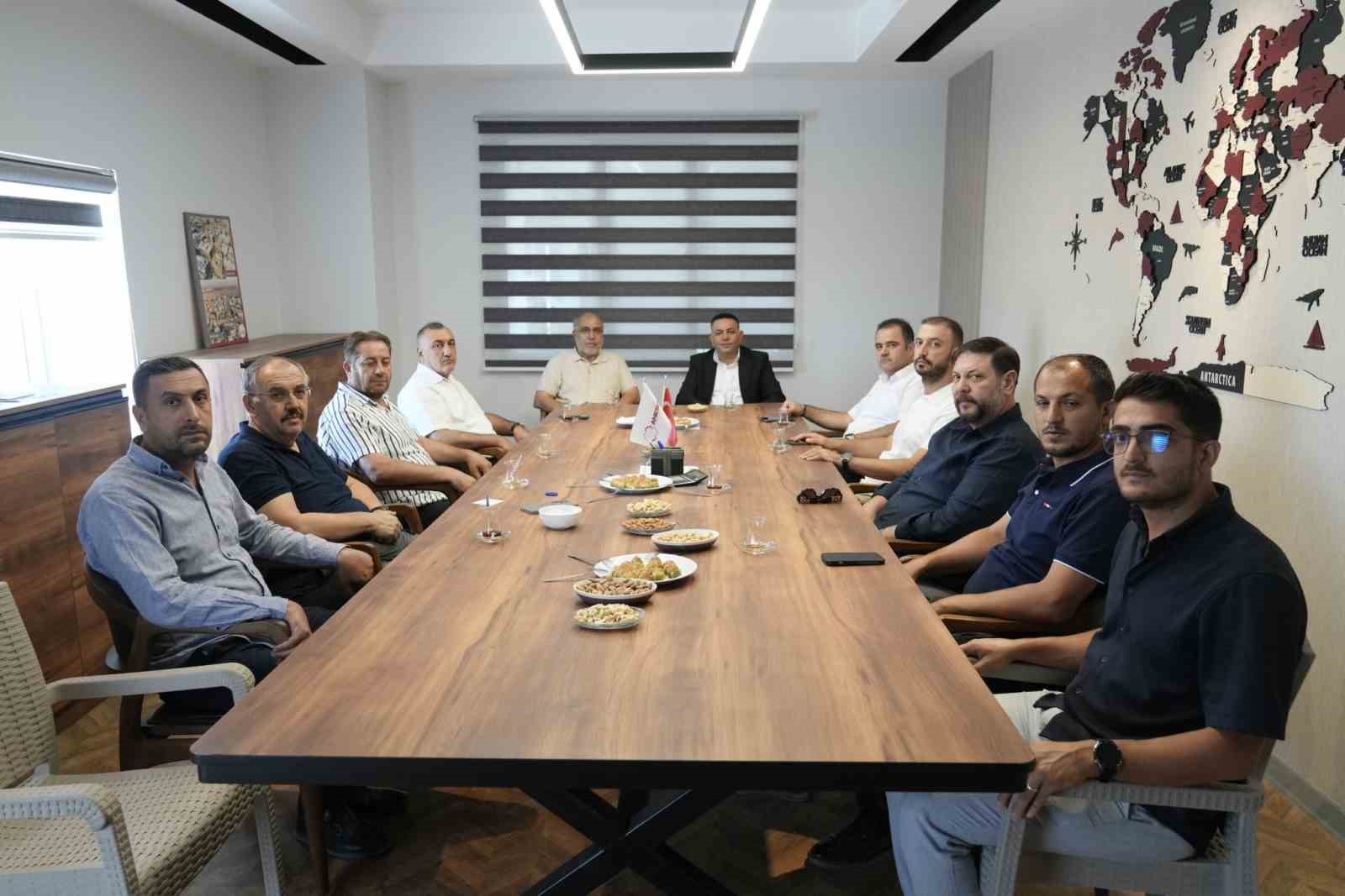 Başkan Sadıkoğlu: "İş dünyamızın geleceğini birlikte inşa edeceğiz"