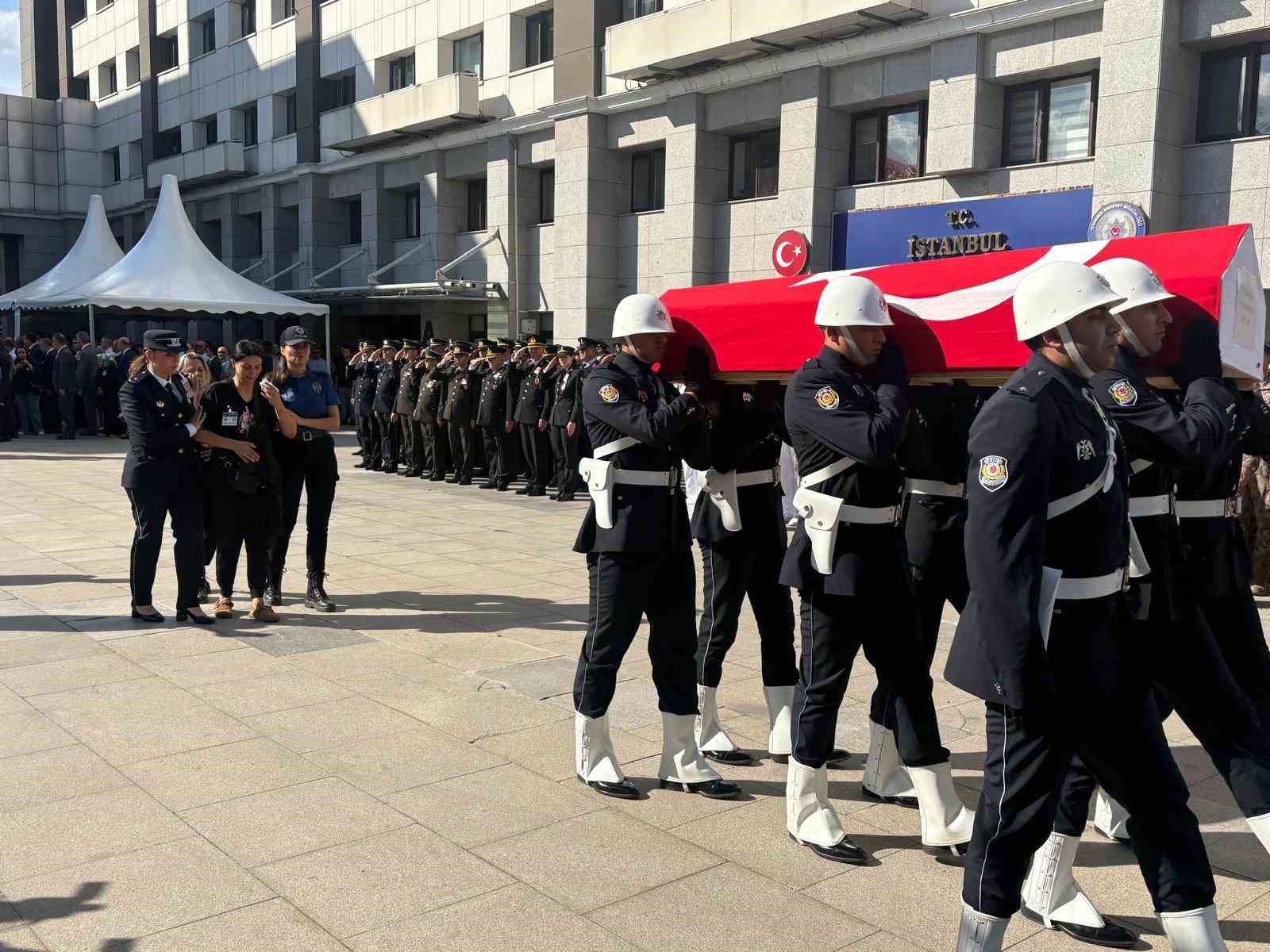 Şehit polis için İstanbul’da tören düzenlendi