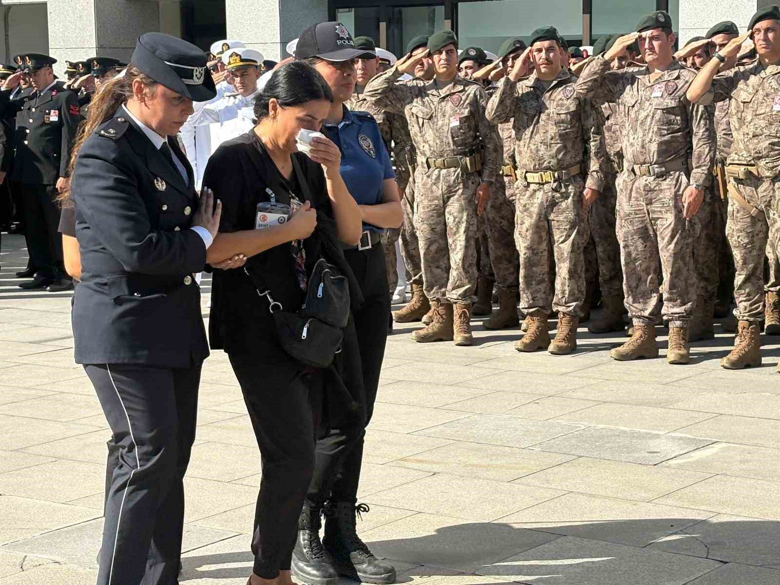 Şehit polis için İstanbul’da tören düzenlendi