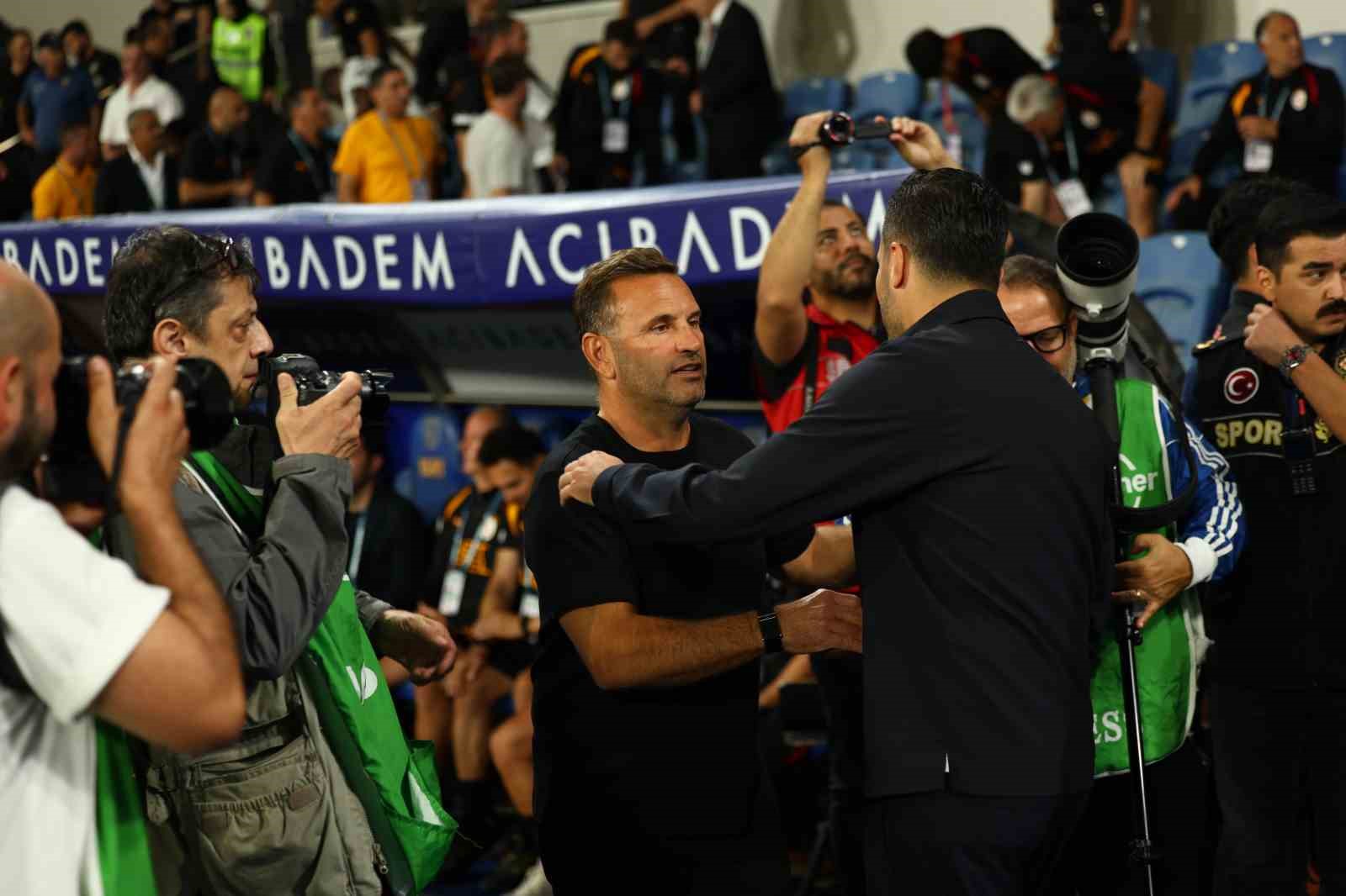 Trendyol Süper Lig: Başakşehir: 0 - Galatasaray: 0 (Maç devam ediyor)
