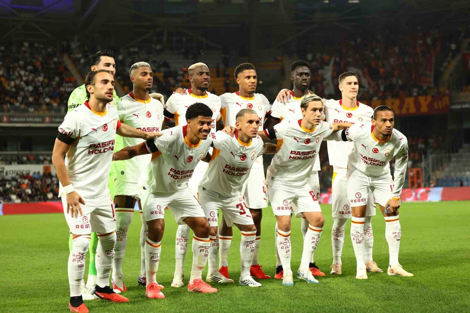 Trendyol Süper Lig: Başakşehir: 0 - Galatasaray: 0 (Maç devam ediyor)