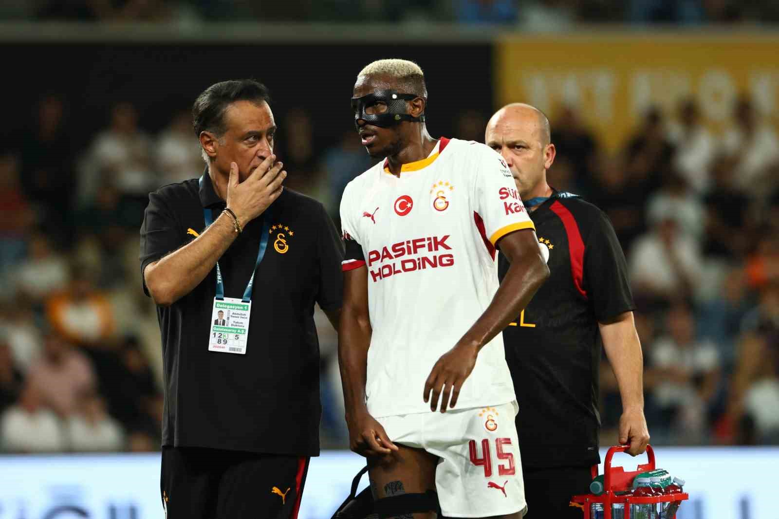 Trendyol Süper Lig: Başakşehir: 0 - Galatasaray: 1 (İlk yarı)