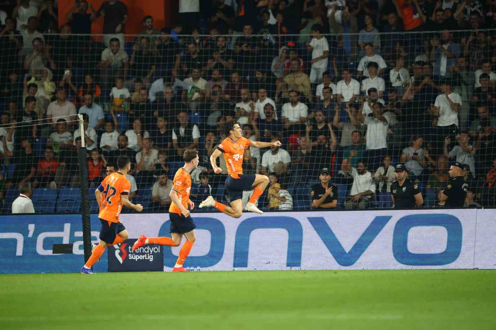 Trendyol Süper Lig: Başakşehir: 2 - Galatasaray: 3 (Maç sonucu)