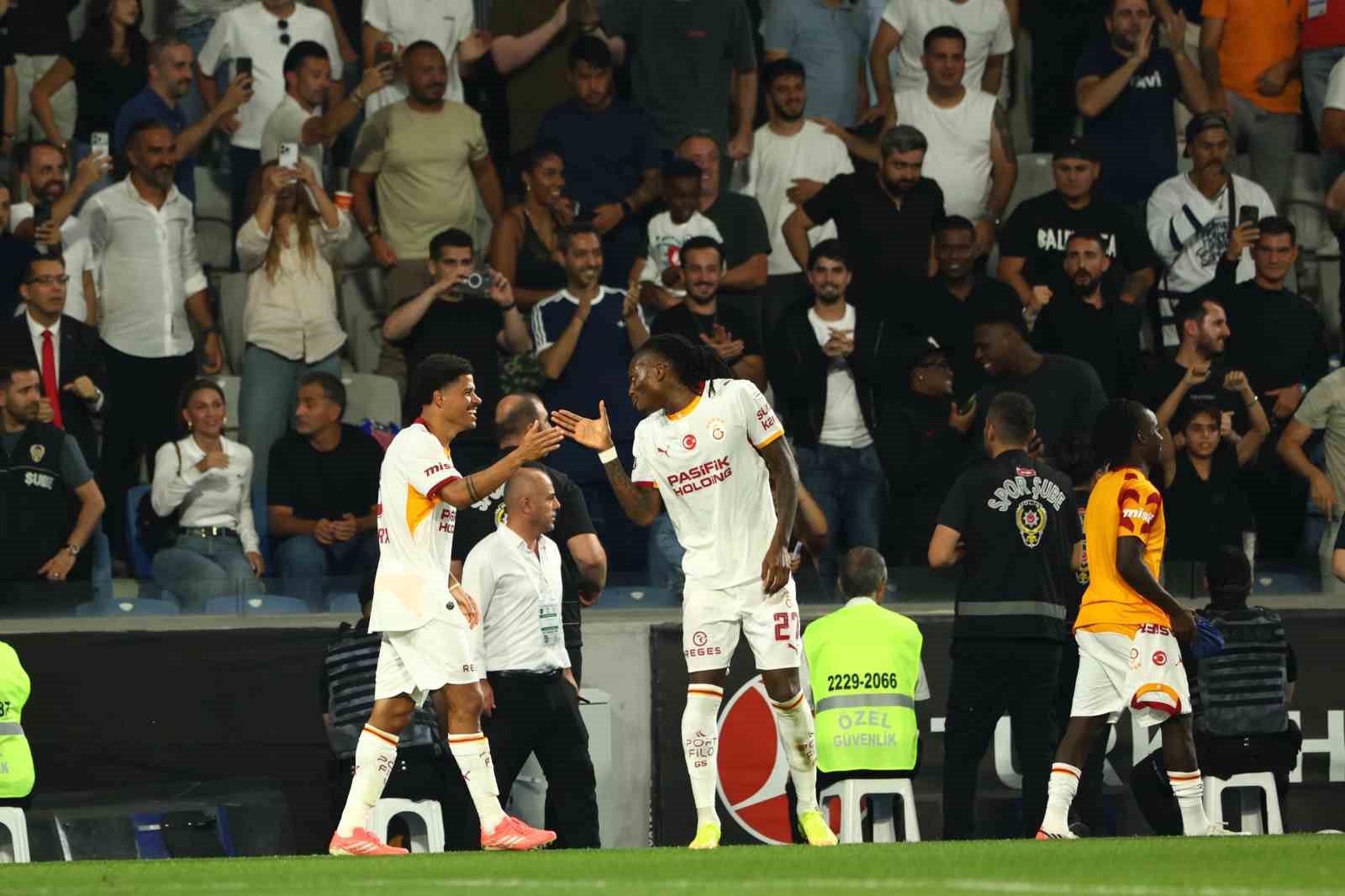 Trendyol Süper Lig: Başakşehir: 2 - Galatasaray: 3 (Maç sonucu)