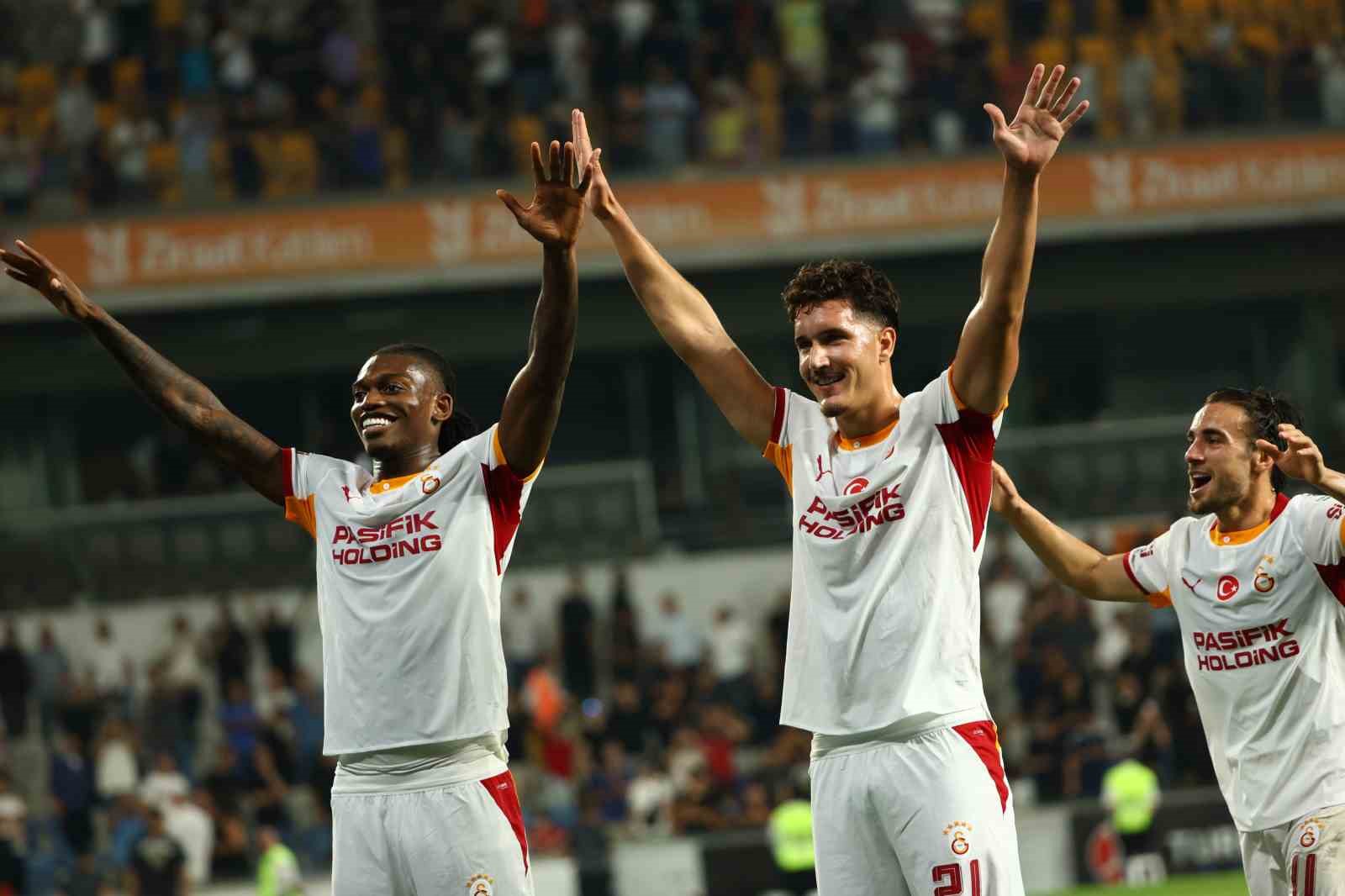Trendyol Süper Lig: Başakşehir: 2 - Galatasaray: 3 (Maç sonucu)