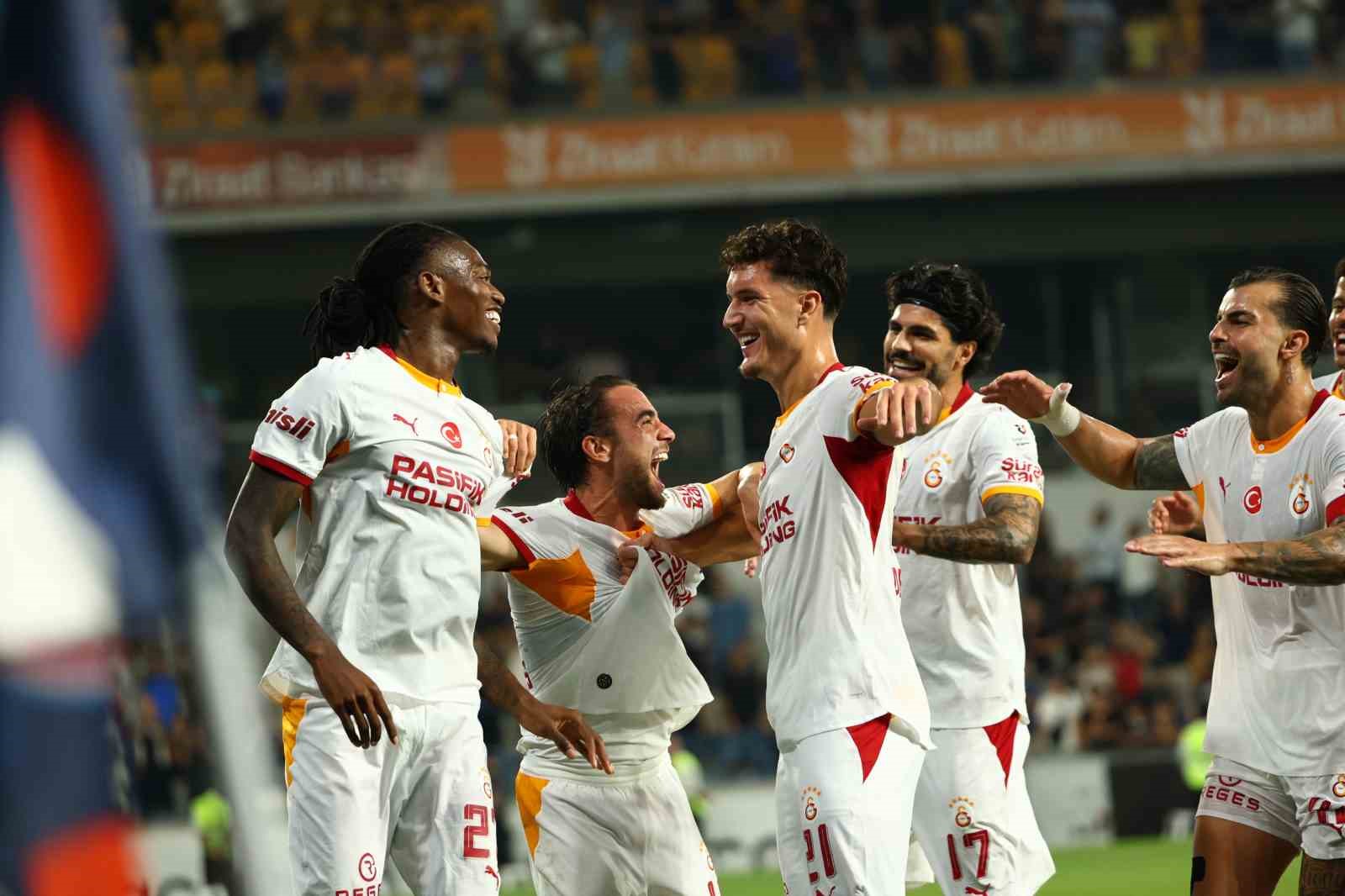 Trendyol Süper Lig: Başakşehir: 2 - Galatasaray: 3 (Maç sonucu)