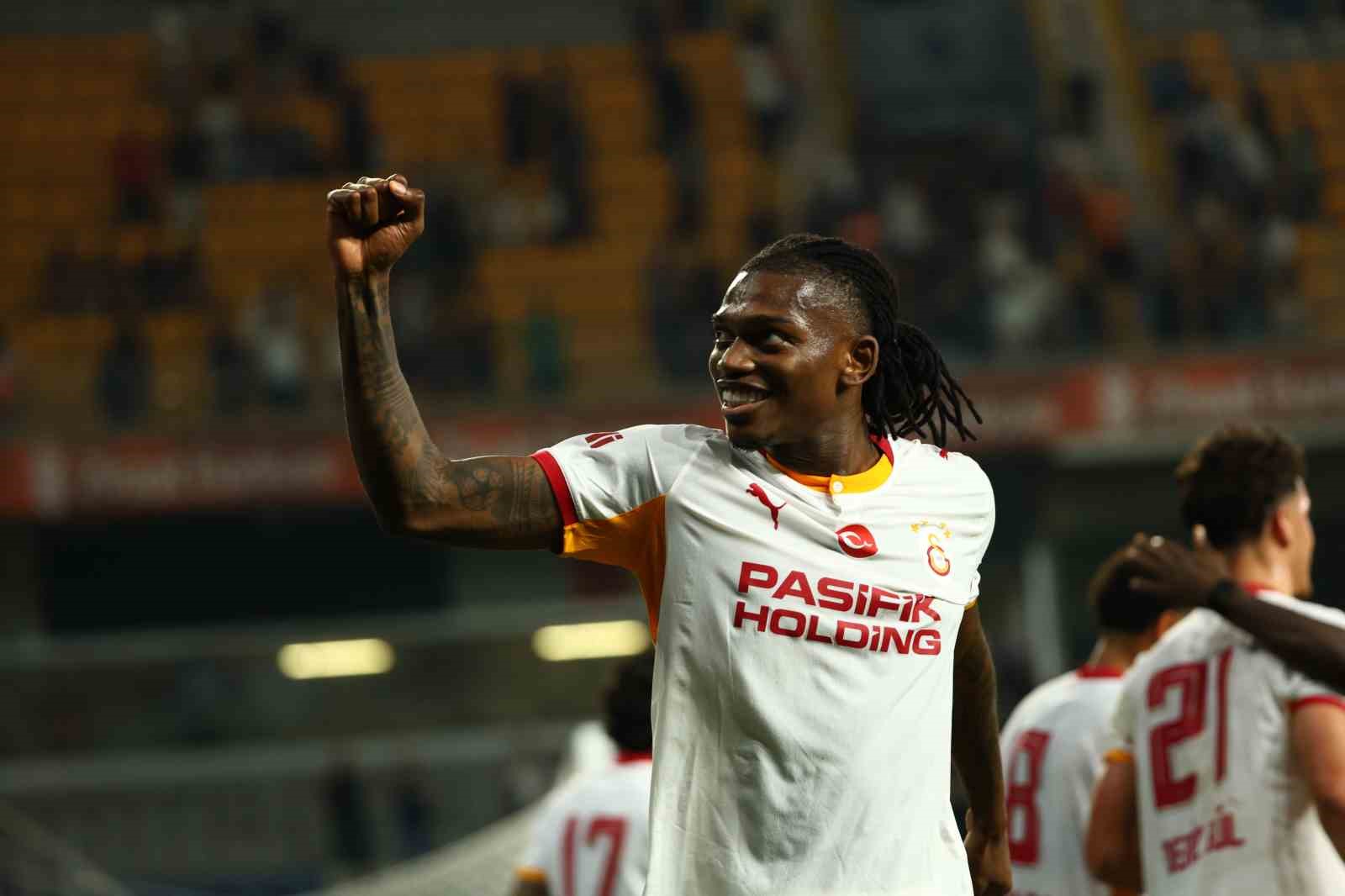 Trendyol Süper Lig: Başakşehir: 2 - Galatasaray: 3 (Maç sonucu)
