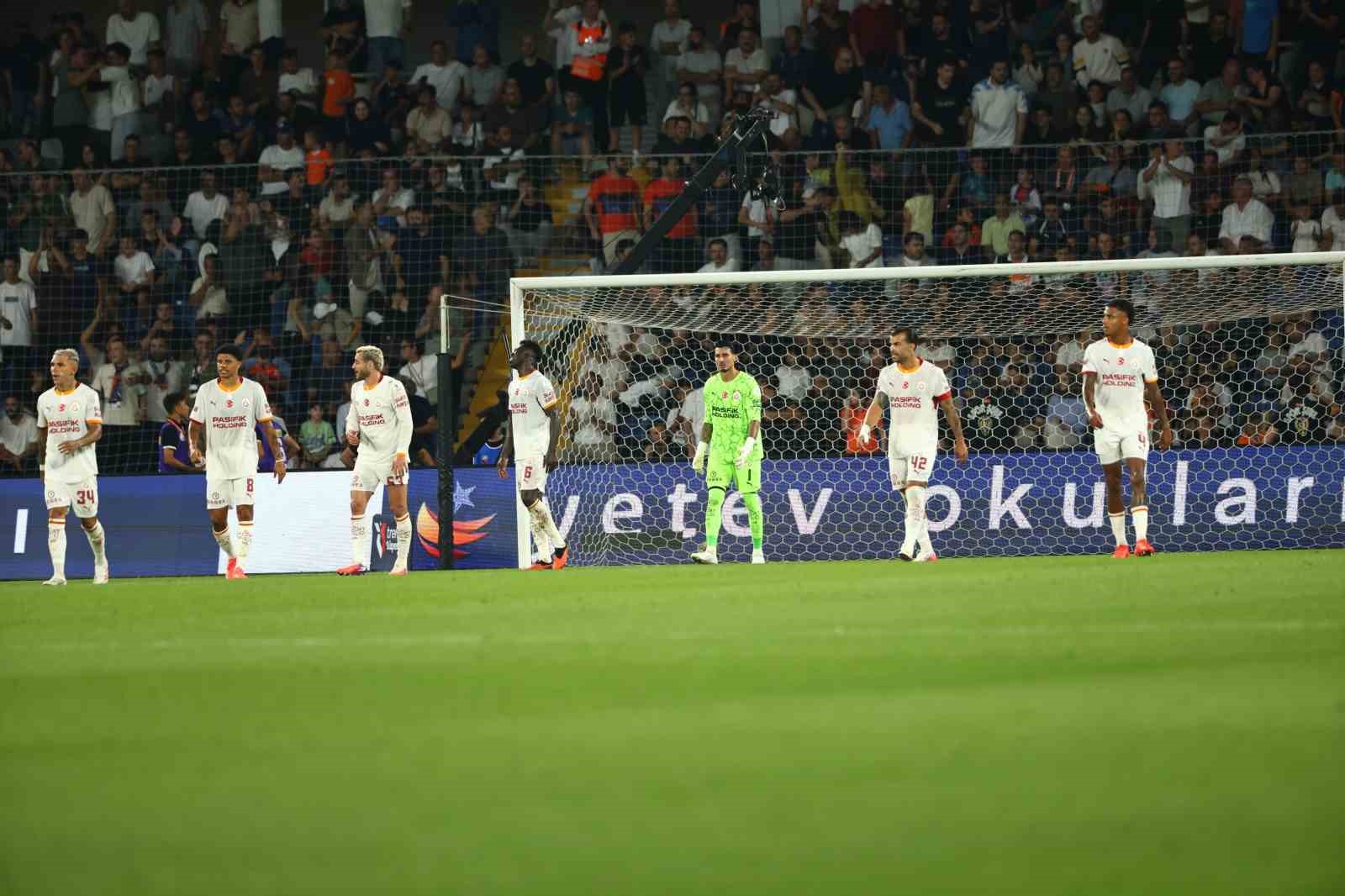 Trendyol Süper Lig: Başakşehir: 2 - Galatasaray: 3 (Maç sonucu)