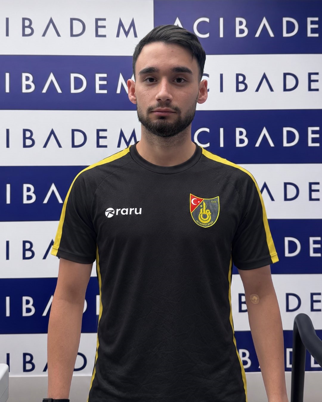 İstanbulspor, Ünal Emre Durmuşhan’ı renklerine bağladı