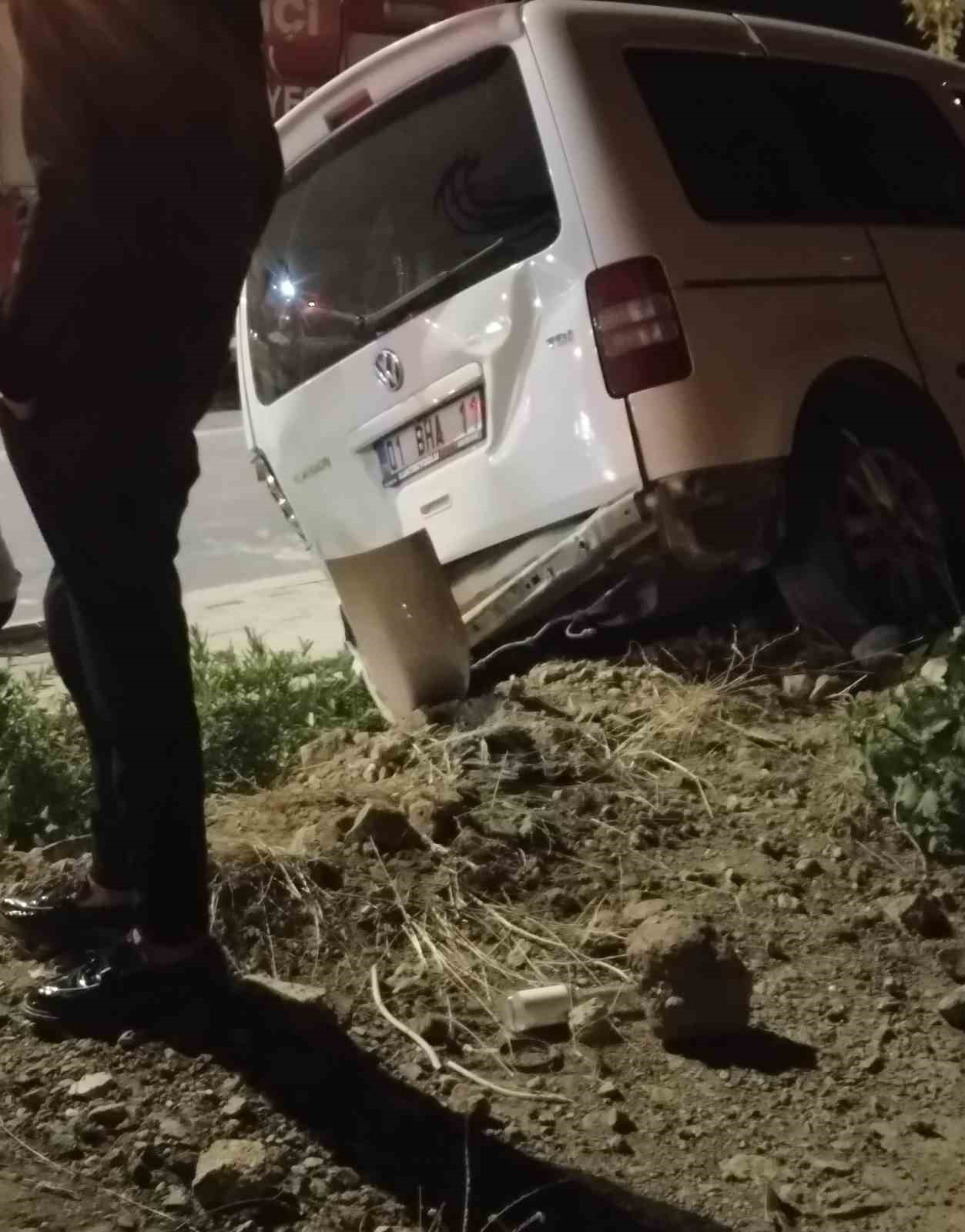 Osmaniye’de iki araç çarpıştı: 3 yaralı