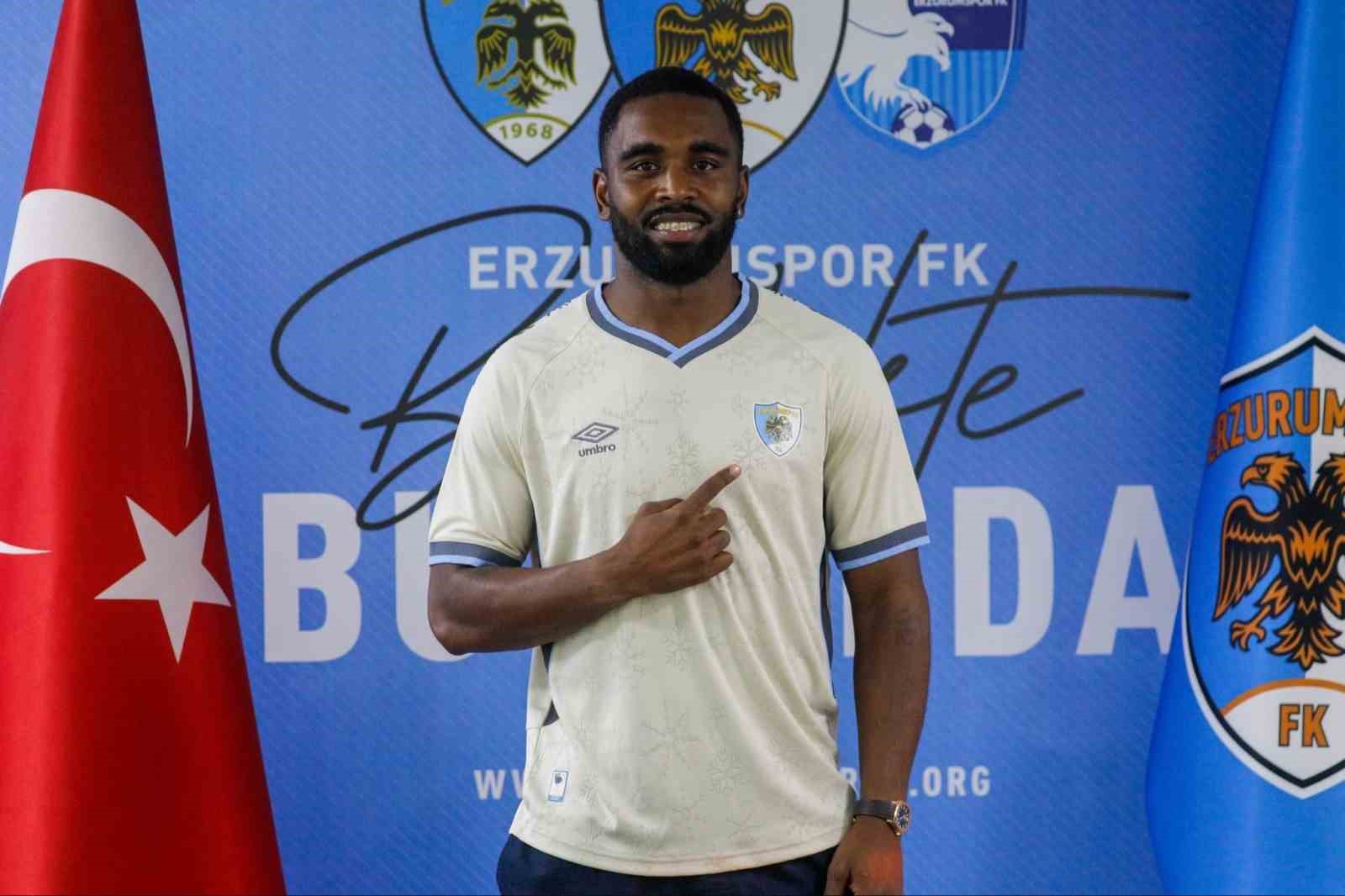 Erzurumspor FK’da transfer dönemi hareketli geçti