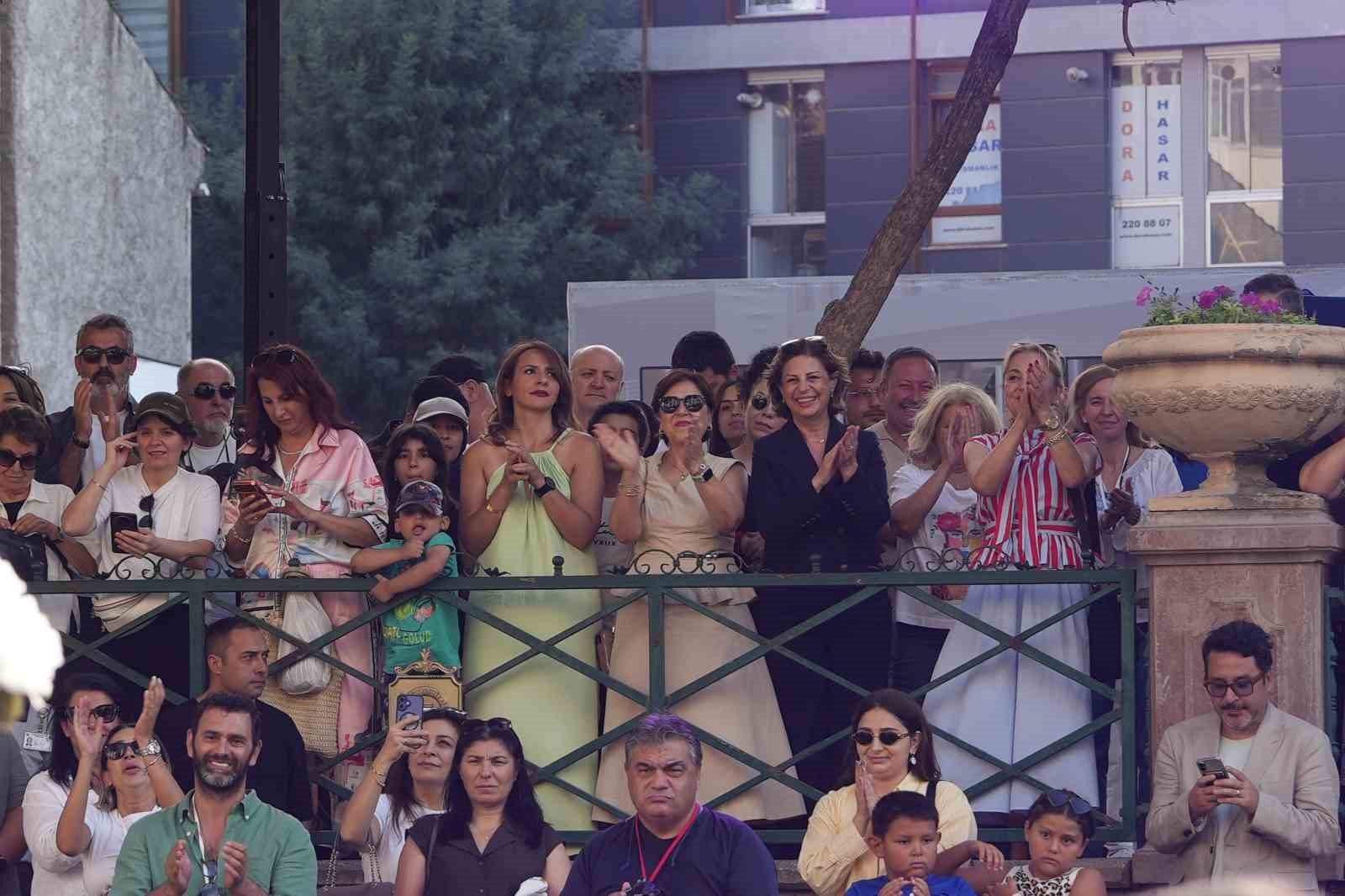 Uluslararası Eskişehir Porsuk Festivalin’de renkli günler sürüyor
