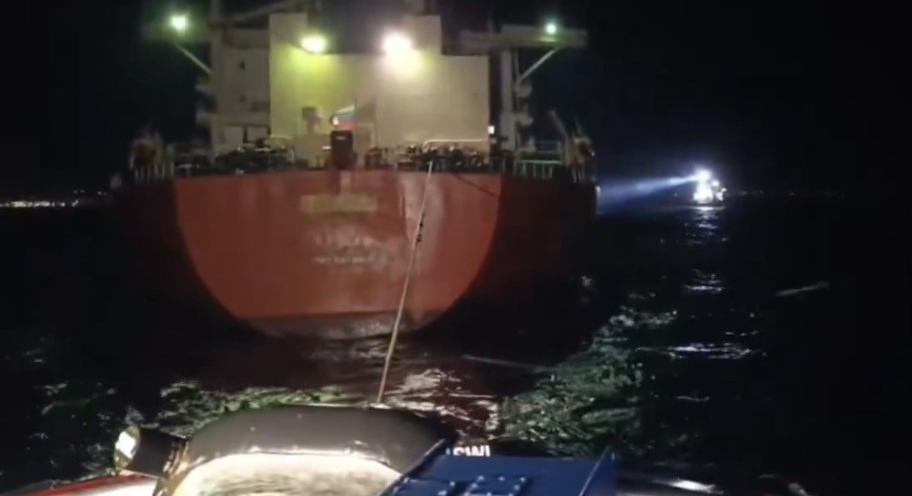 Marmara Adası açıklarında tanker makine arızası yaptı