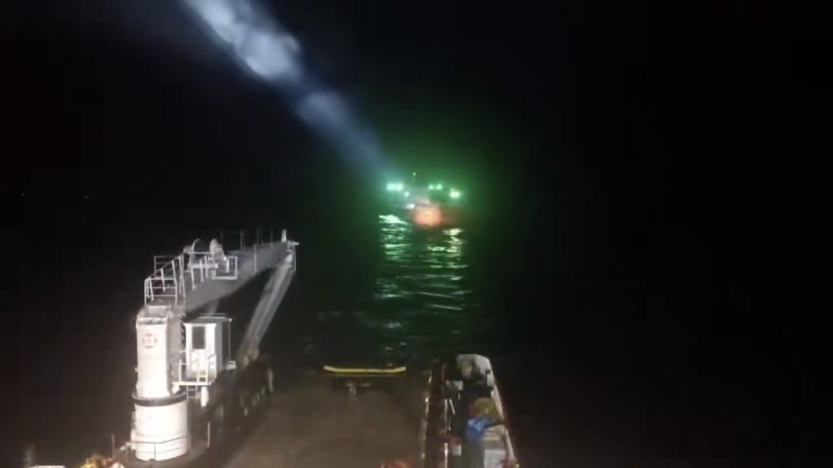 Marmara Adası açıklarında tanker makine arızası yaptı