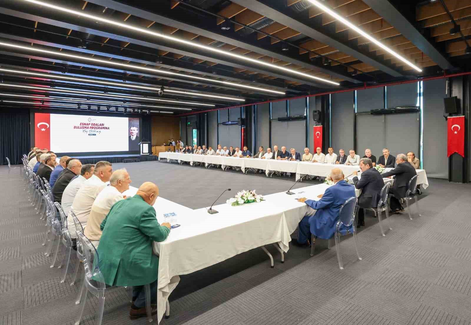 Samsun yatırımları, esnafın katıldığı toplantıda masaya yatırıldı