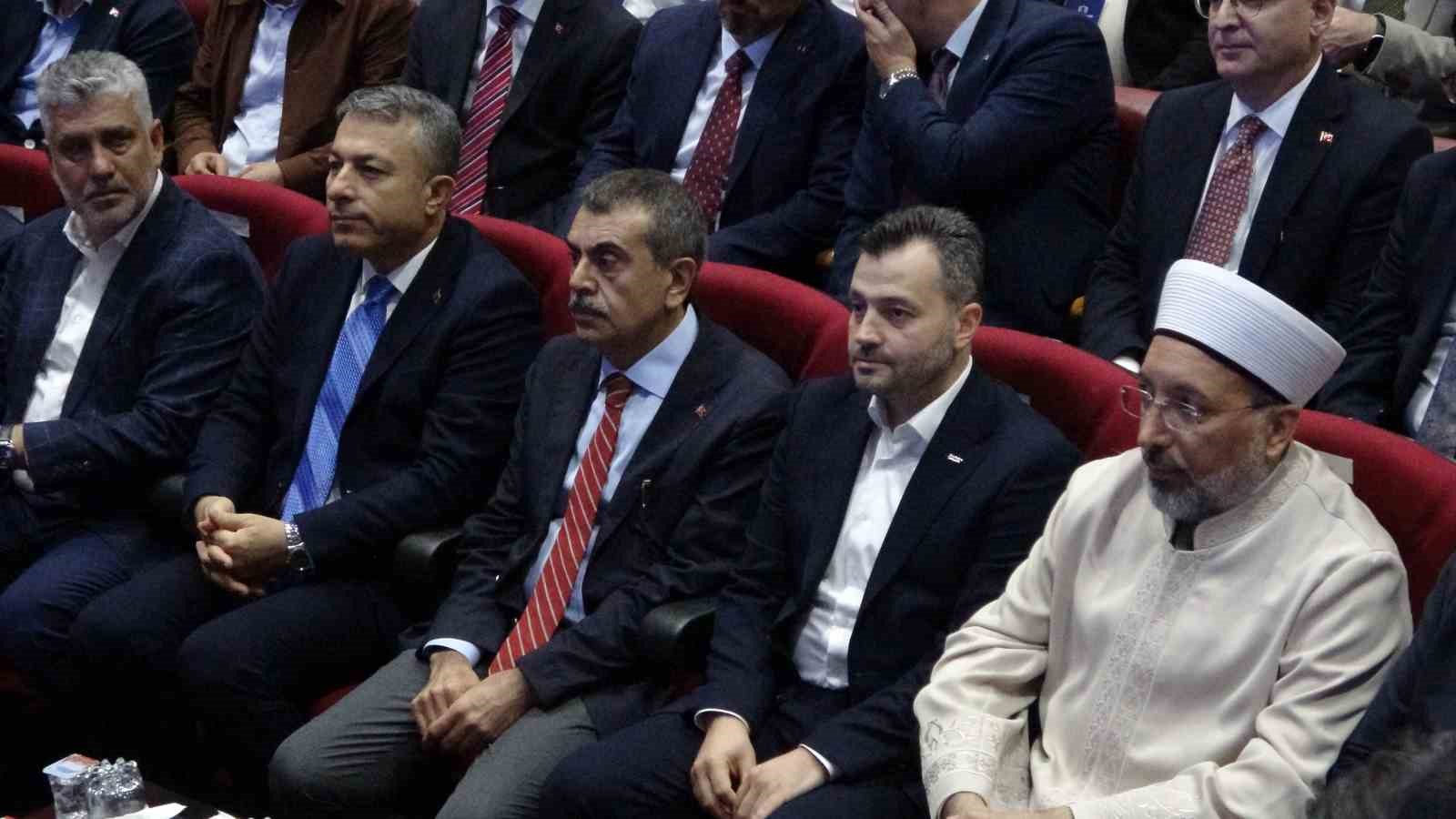 Bakan Tekin’den yapay zeka çıkışı
