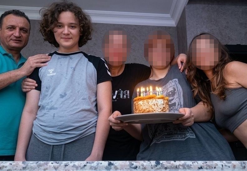 Okul saldırısı davasında tahliye olan saldırganın annesi, karara itiraz edilmesinin ardından Osmaniye’de gözaltına alındı