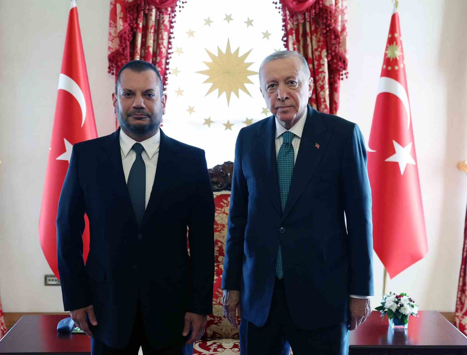 Cumhurbaşkanı Erdoğan, 4 spor kulübü başkanını kabul etti
