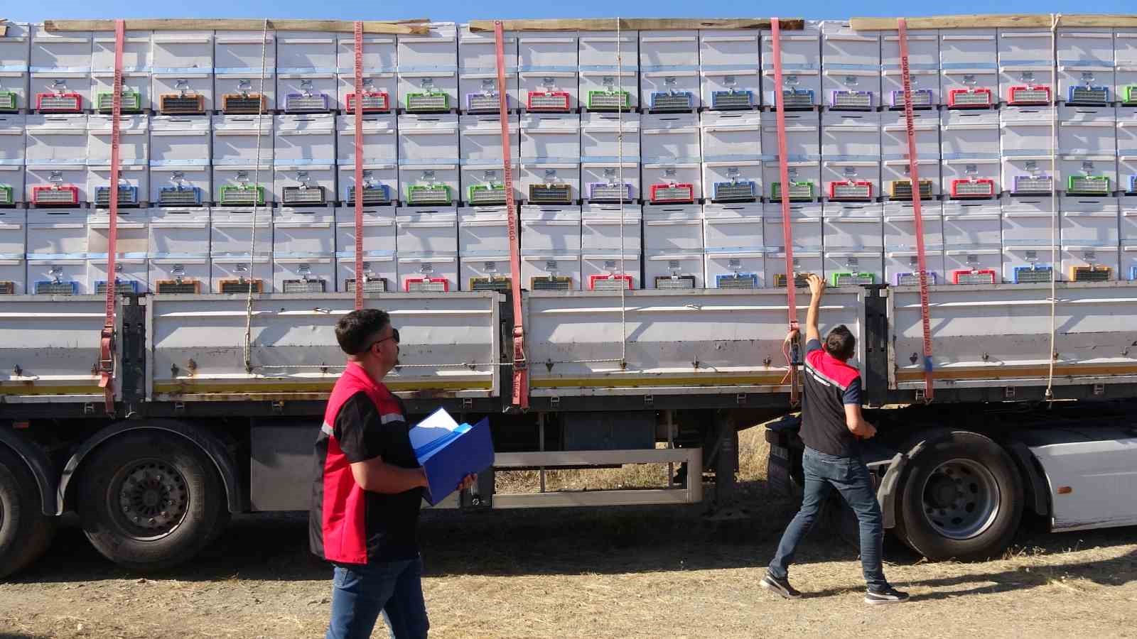 Yozgat’ta arıcılara hibe destekli kovan dağıtımı yapıldı