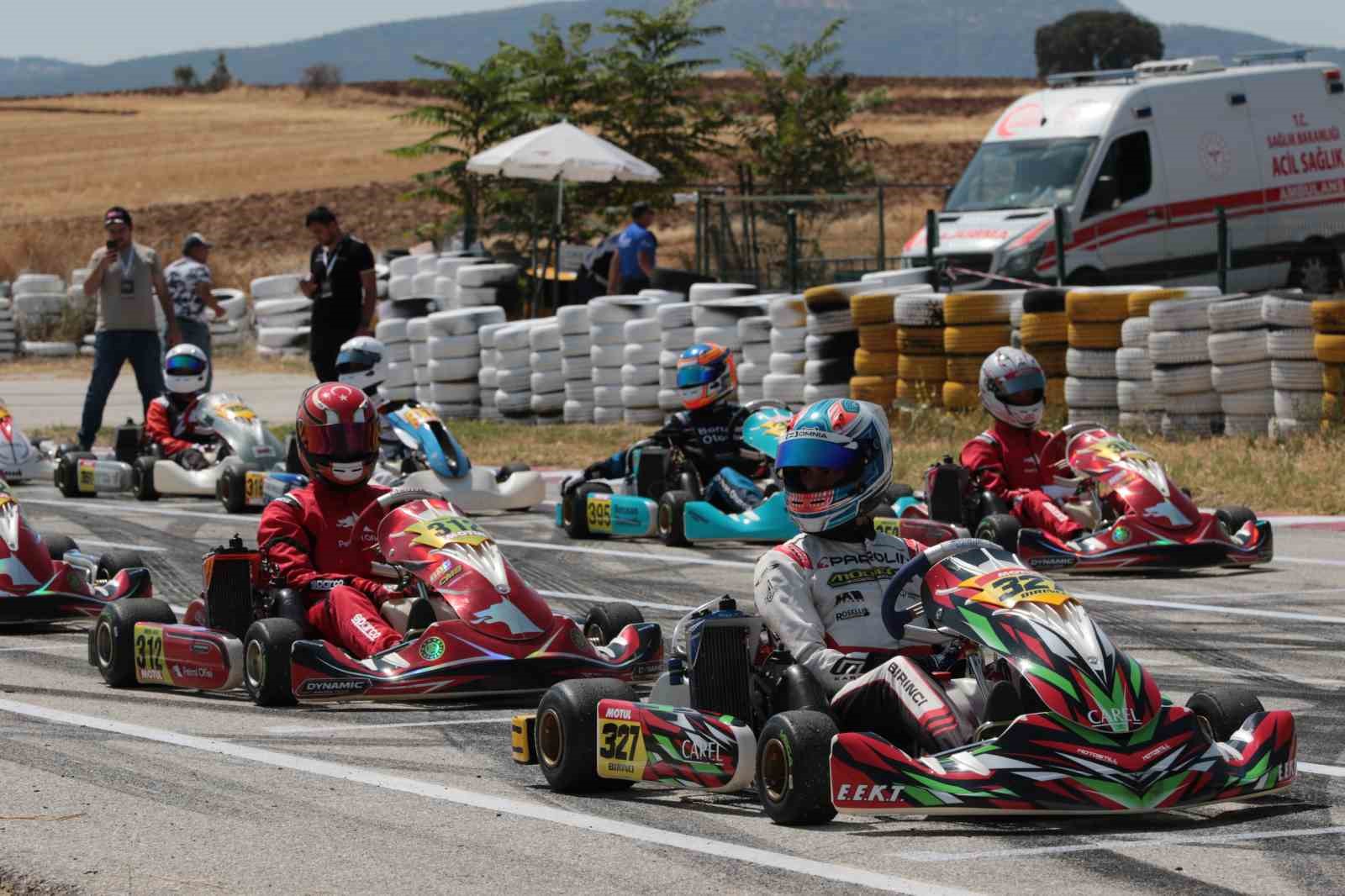 Motul Türkiye Karting Şampiyonası’nın 5. ayak yarışları Uşak’ta başladı