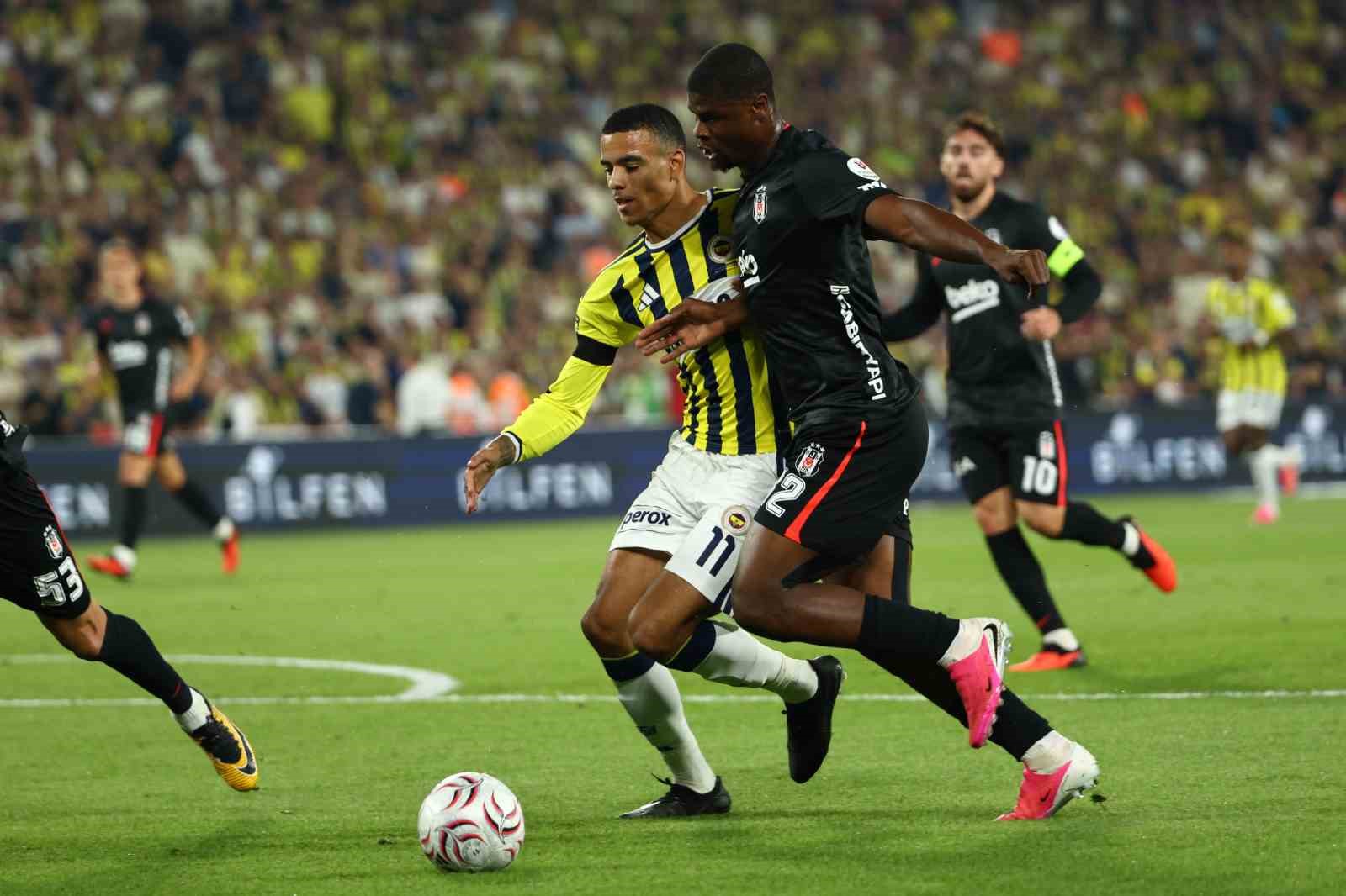 Fenerbahçe’de 3 isim ilk kez derbi oynadı