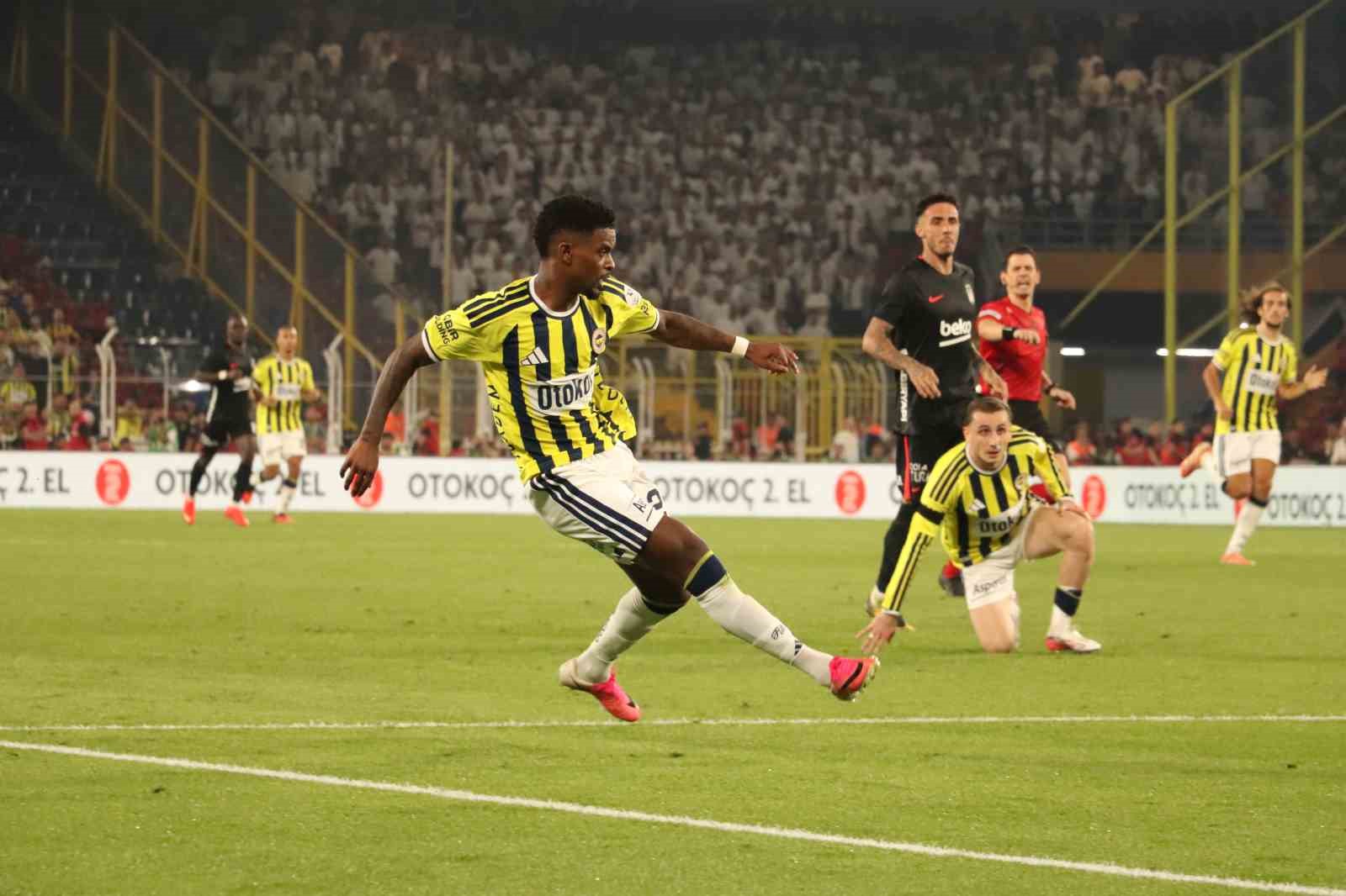 Fenerbahçe 4. haftada 2. yenilgisini aldı
