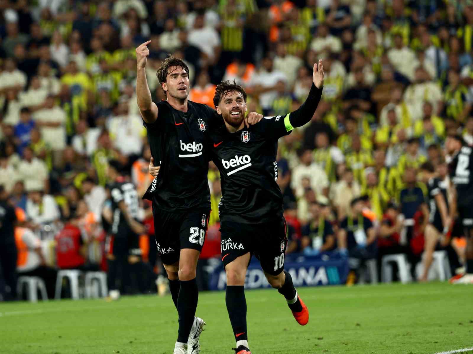 Trendyol Süper Lig: Fenerbahçe: 1 - Beşiktaş: 2 (Maç sonucu)