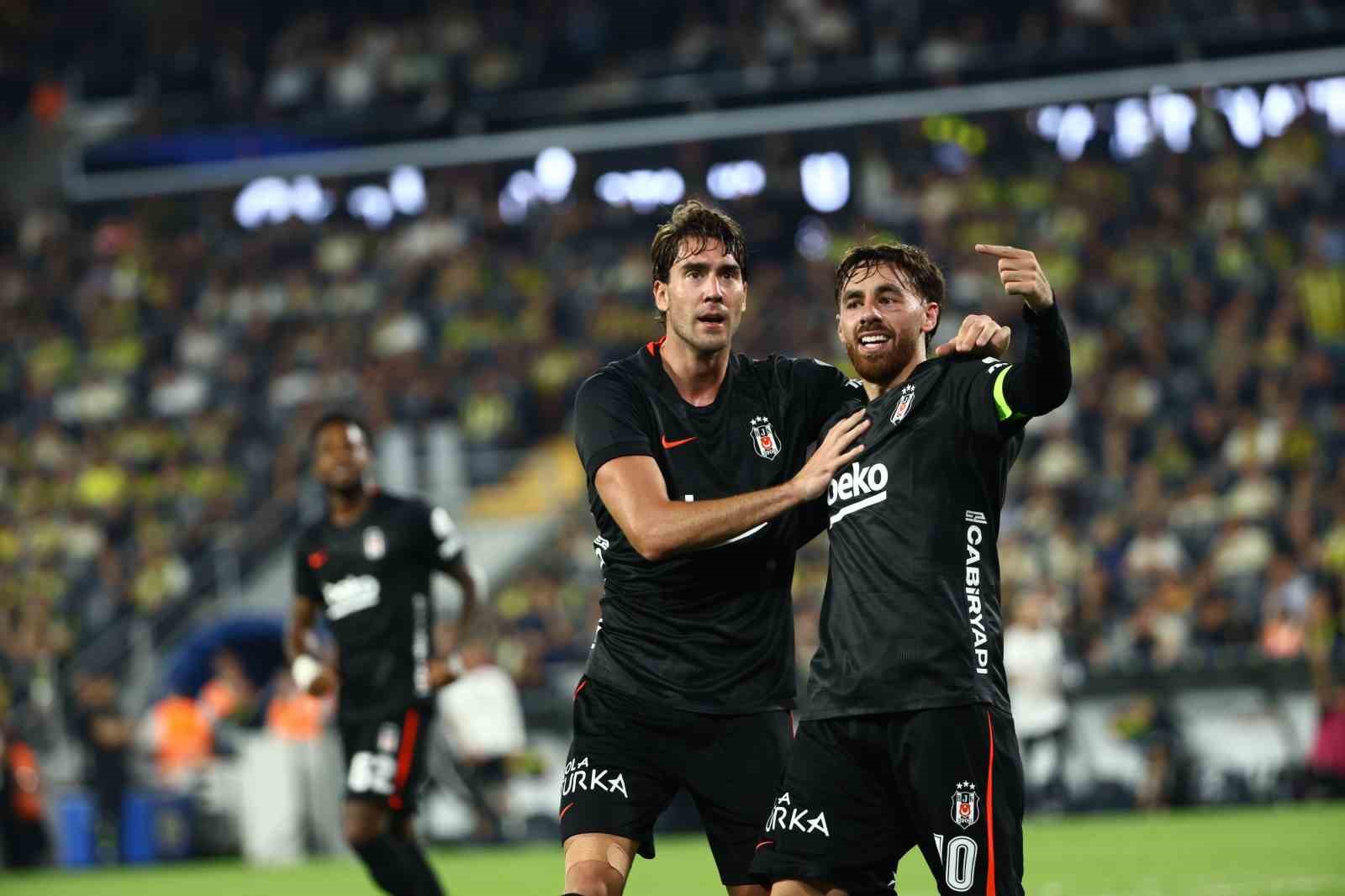 Trendyol Süper Lig: Fenerbahçe: 1 - Beşiktaş: 2 (Maç sonucu)