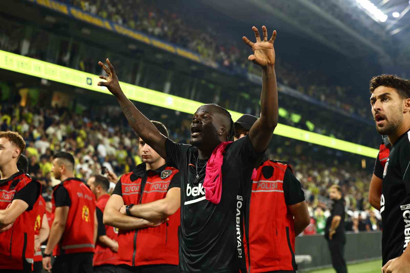 Trendyol Süper Lig: Fenerbahçe: 1 - Beşiktaş: 2 (Maç sonucu)