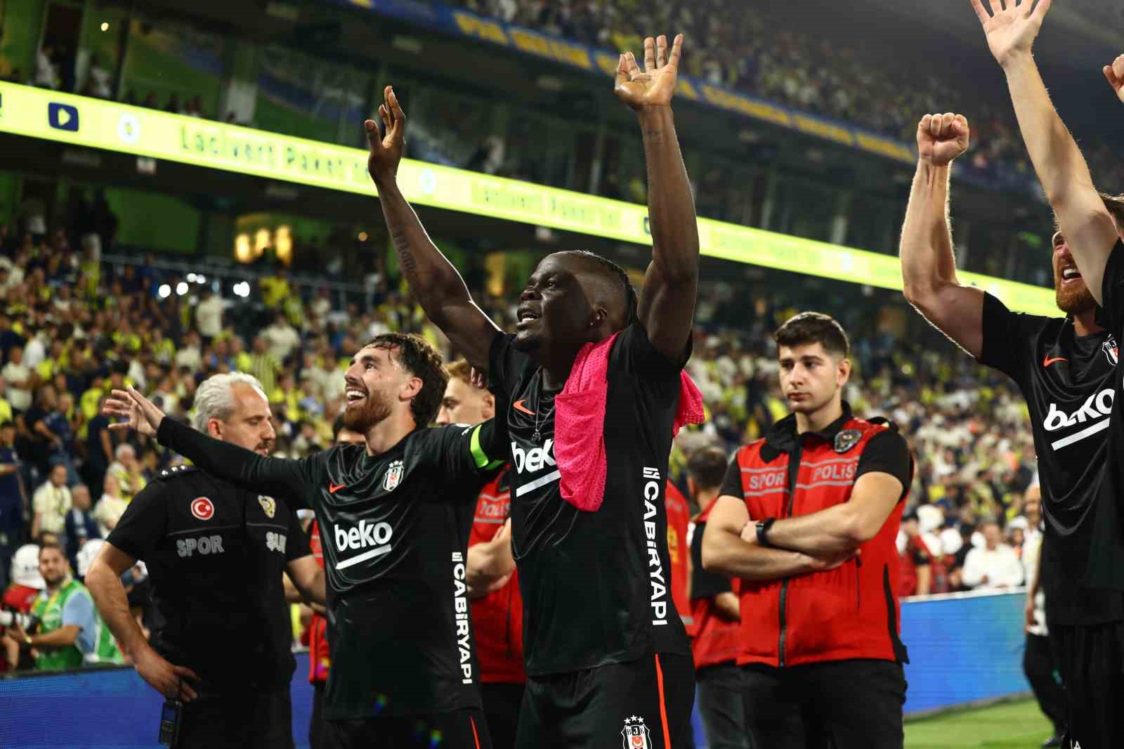 Trendyol Süper Lig: Fenerbahçe: 1 - Beşiktaş: 2 (Maç sonucu)