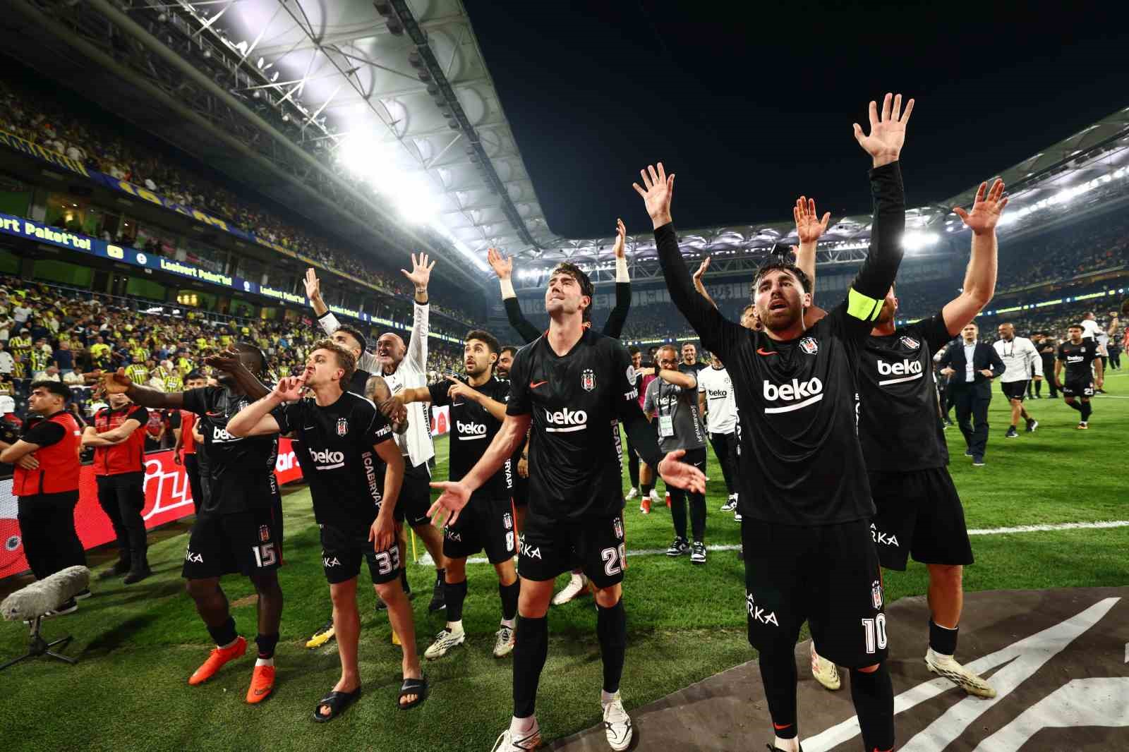 Trendyol Süper Lig: Fenerbahçe: 1 - Beşiktaş: 2 (Maç sonucu)