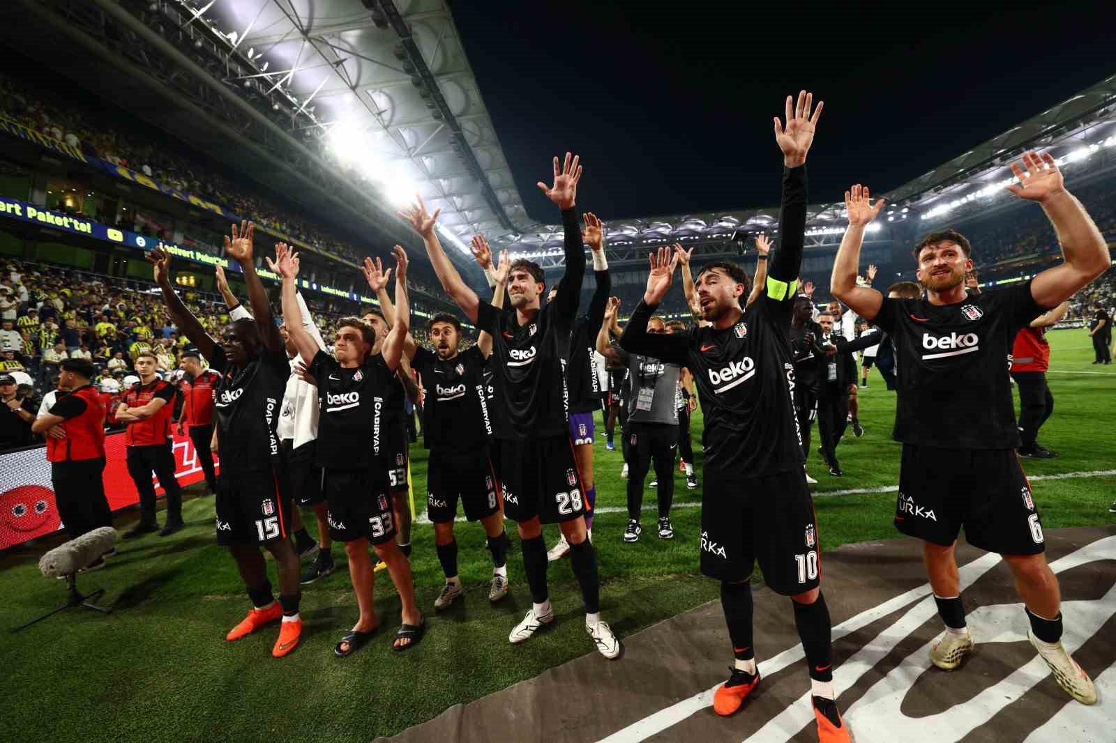 Trendyol Süper Lig: Fenerbahçe: 1 - Beşiktaş: 2 (Maç sonucu)