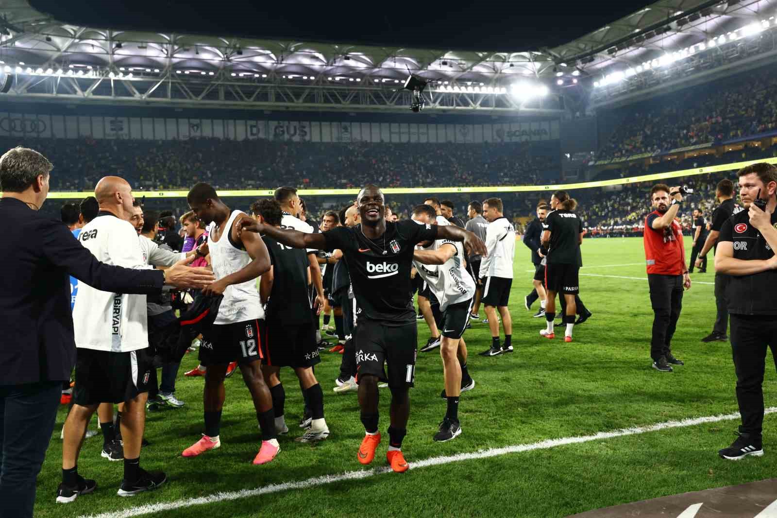 Trendyol Süper Lig: Fenerbahçe: 1 - Beşiktaş: 2 (Maç sonucu)